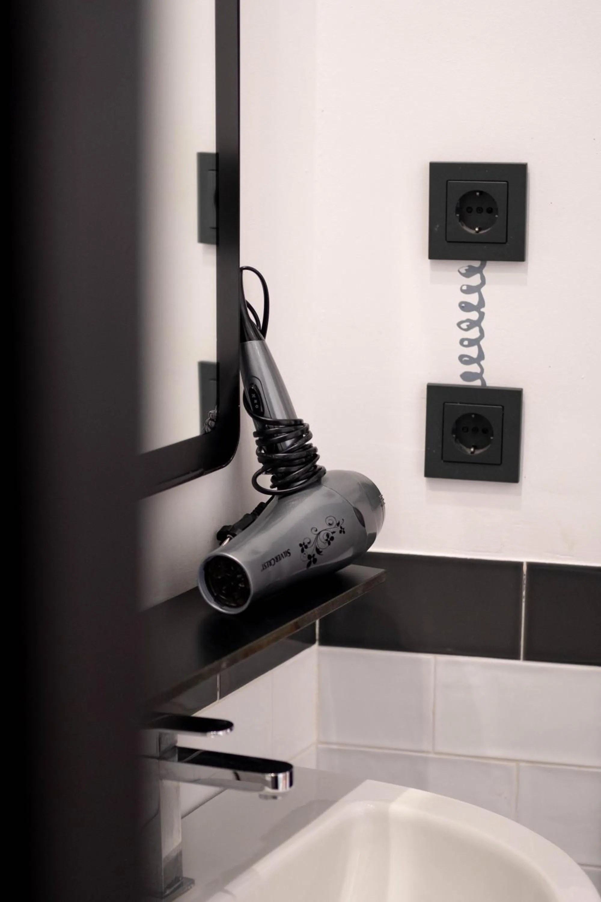 Toilet in U-Sense For You Hostel Sevilla