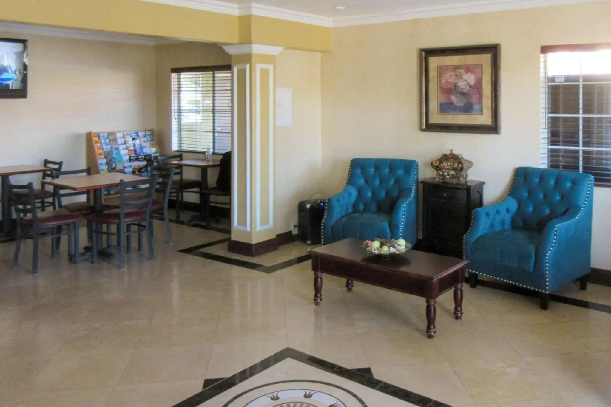 Lobby or reception in Econo Lodge Lobby or reception in Econo Lodge