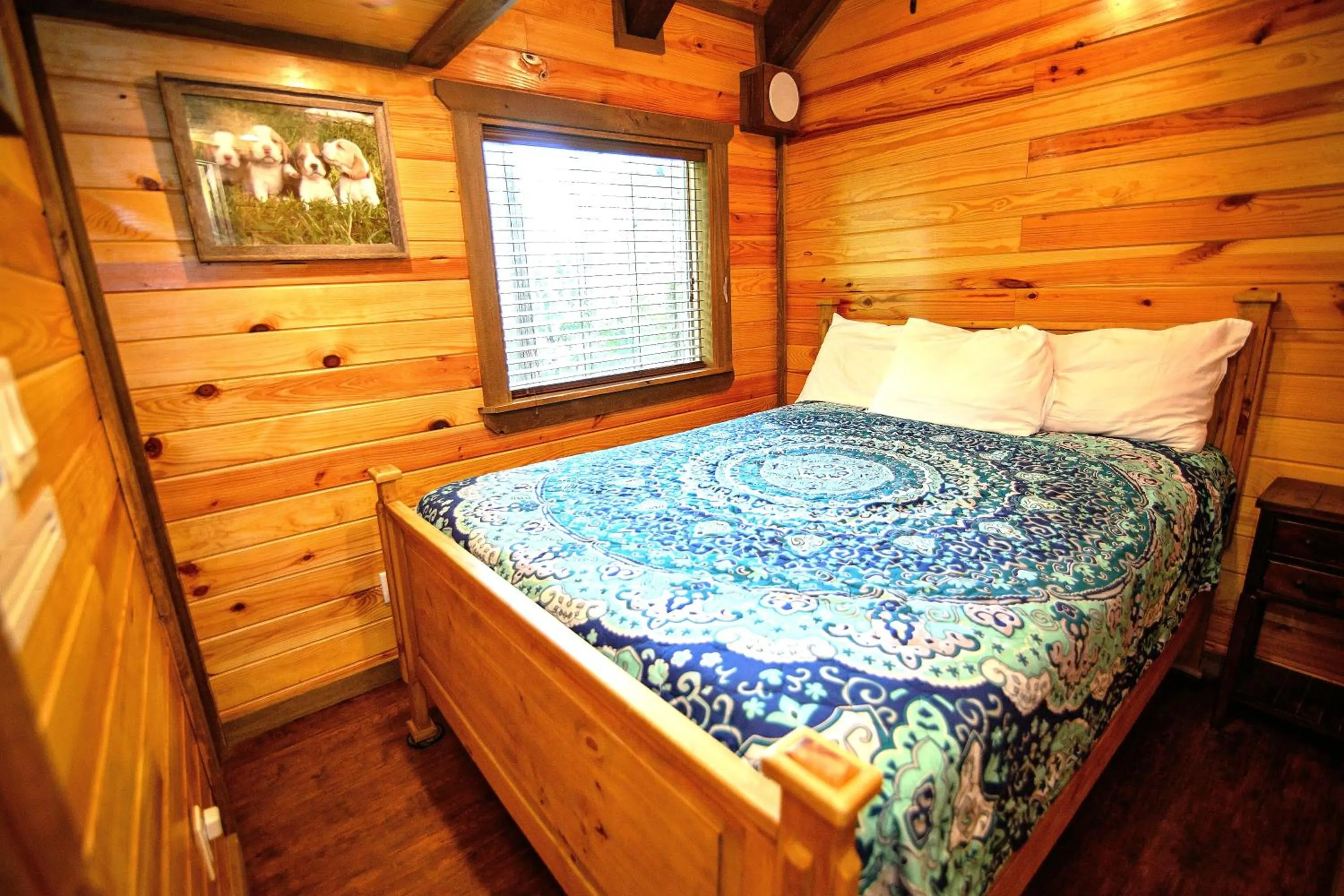 Bed in The Codex - Parker Creek Bend Cabins