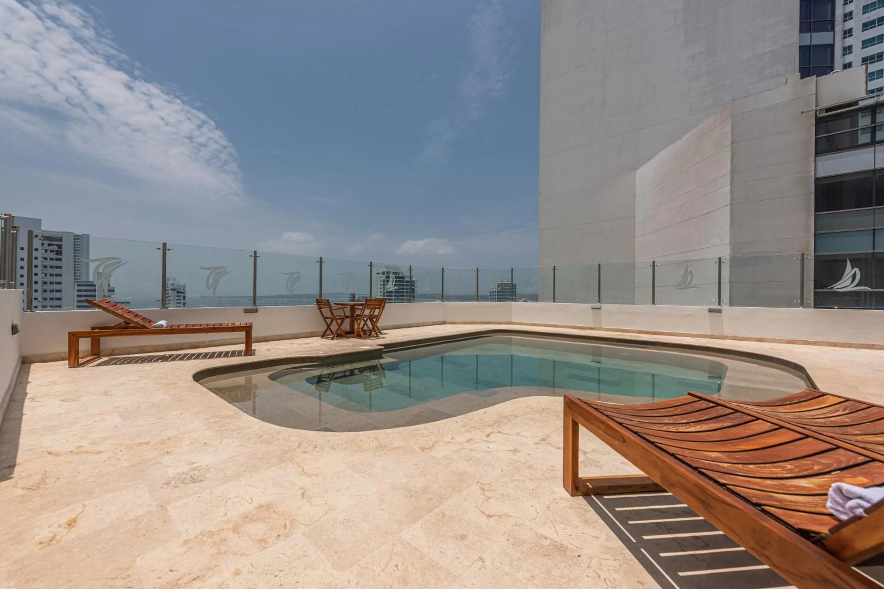 Swimming pool in Hotel Regatta Cartagena