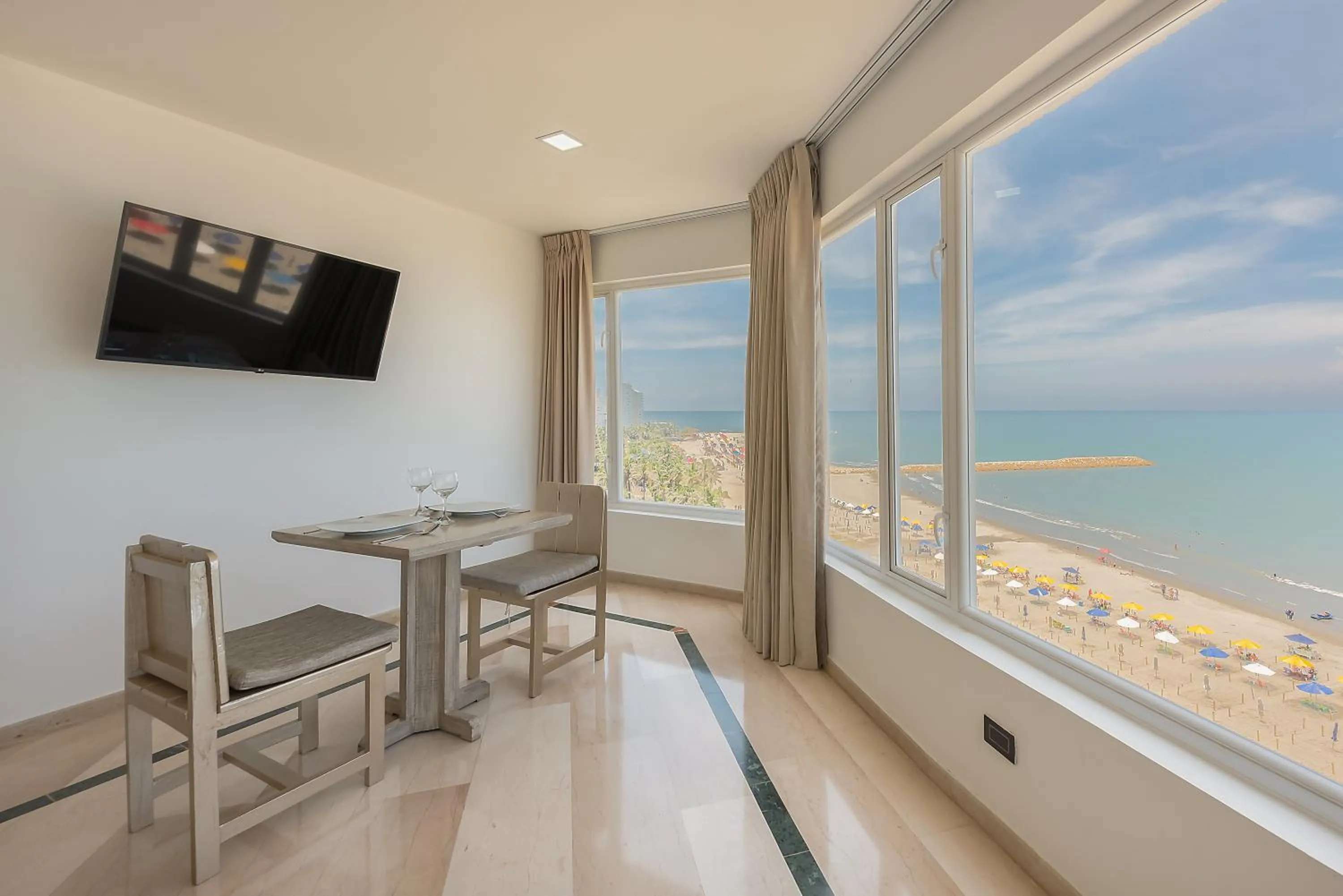 TV and multimedia in Hotel Regatta Cartagena