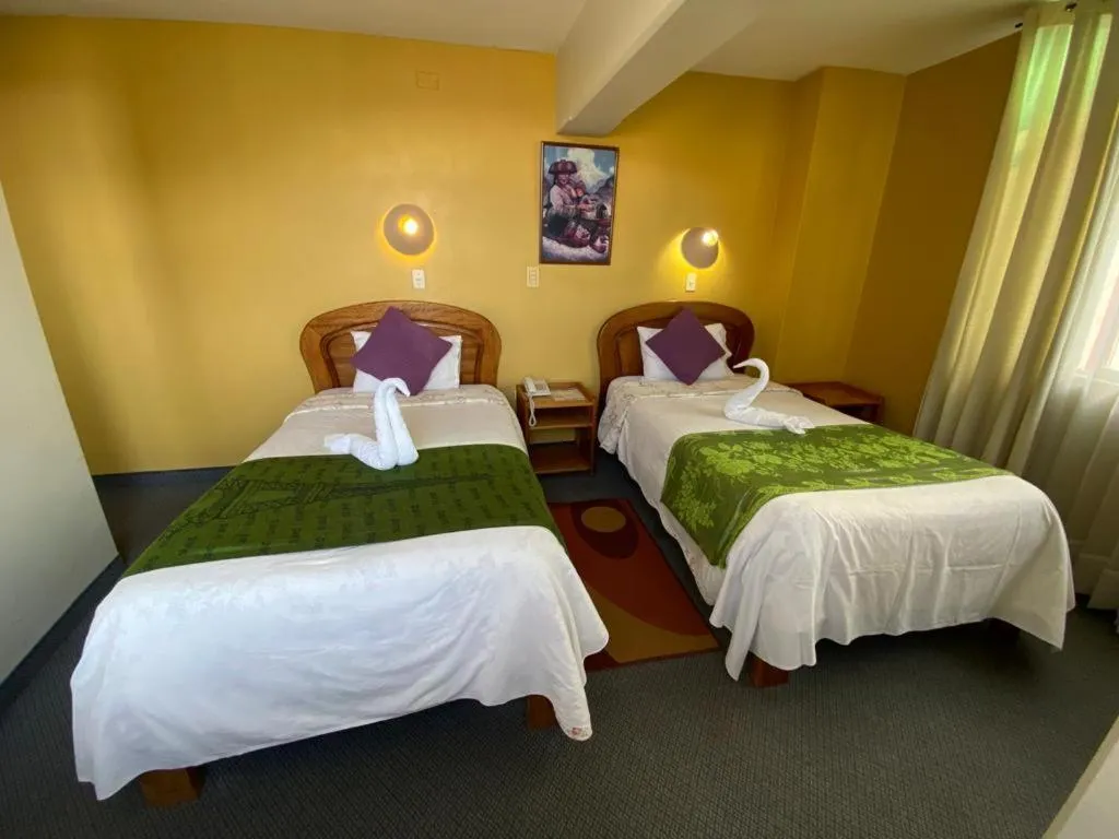 Bedroom, Bed in Hostal Oscar Inn