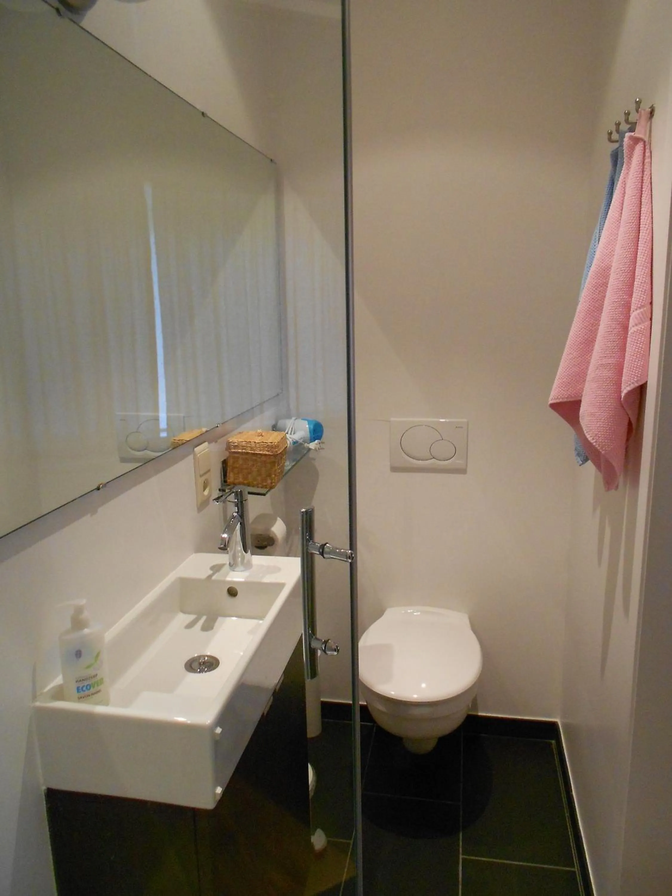 Bathroom in B&B Tuin der Zinnen