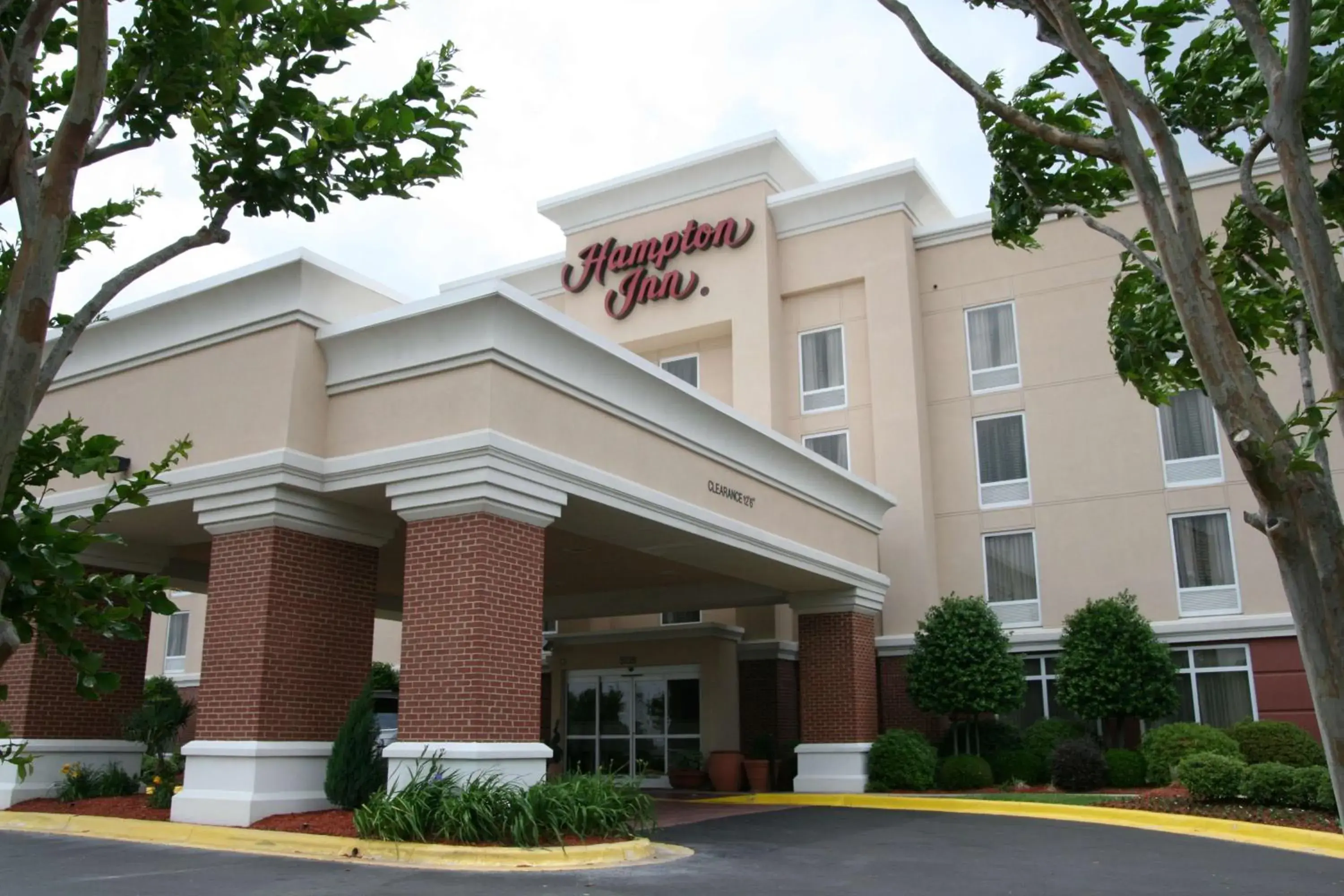 Property building in Hampton Inn Shreveport-Airport Property building in Hampton Inn Shreveport-Airport