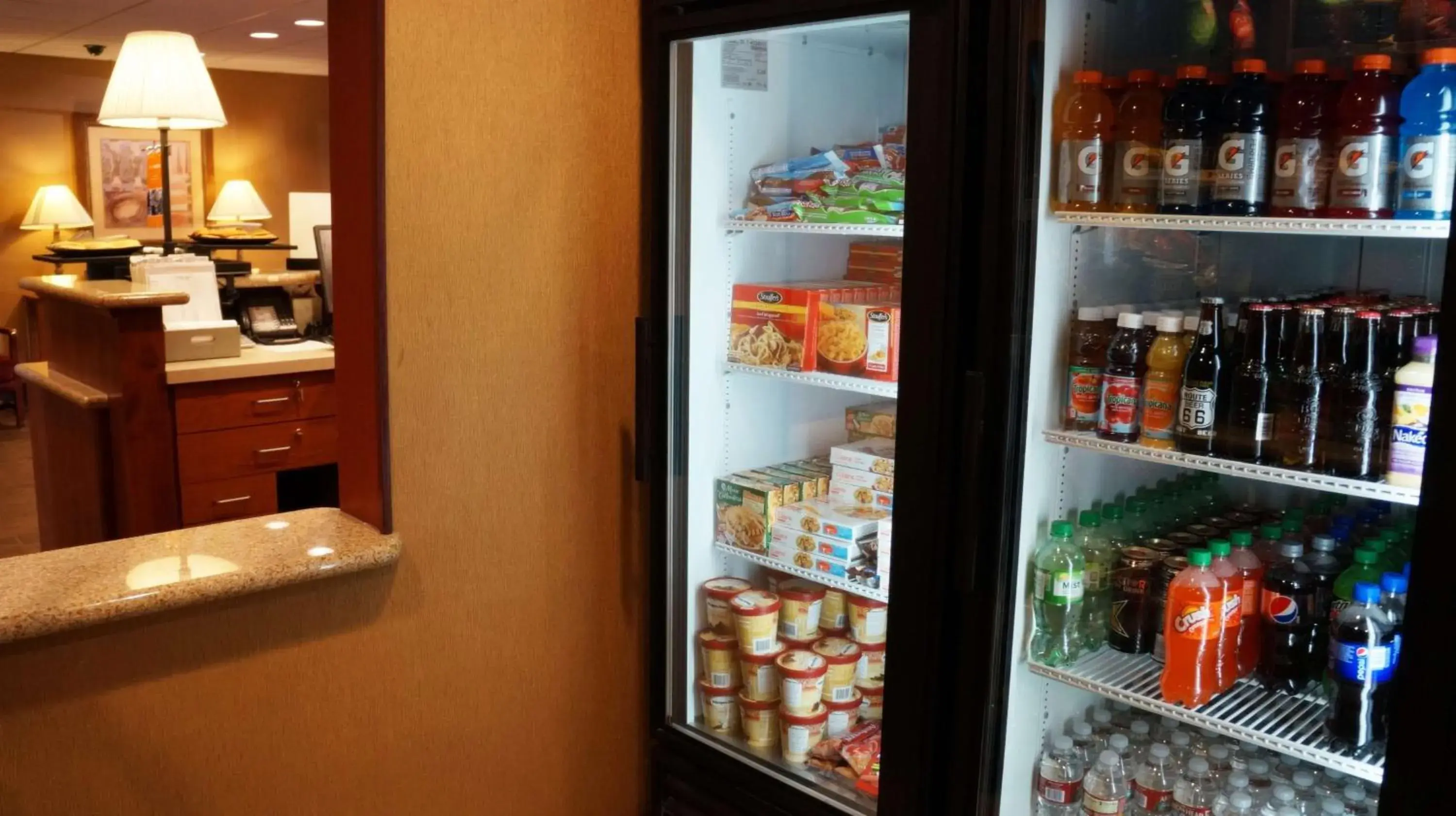 Restaurant/places to eat in Hampton Inn & Suites Kingman Restaurant/places to eat in Hampton Inn & Suites Kingman