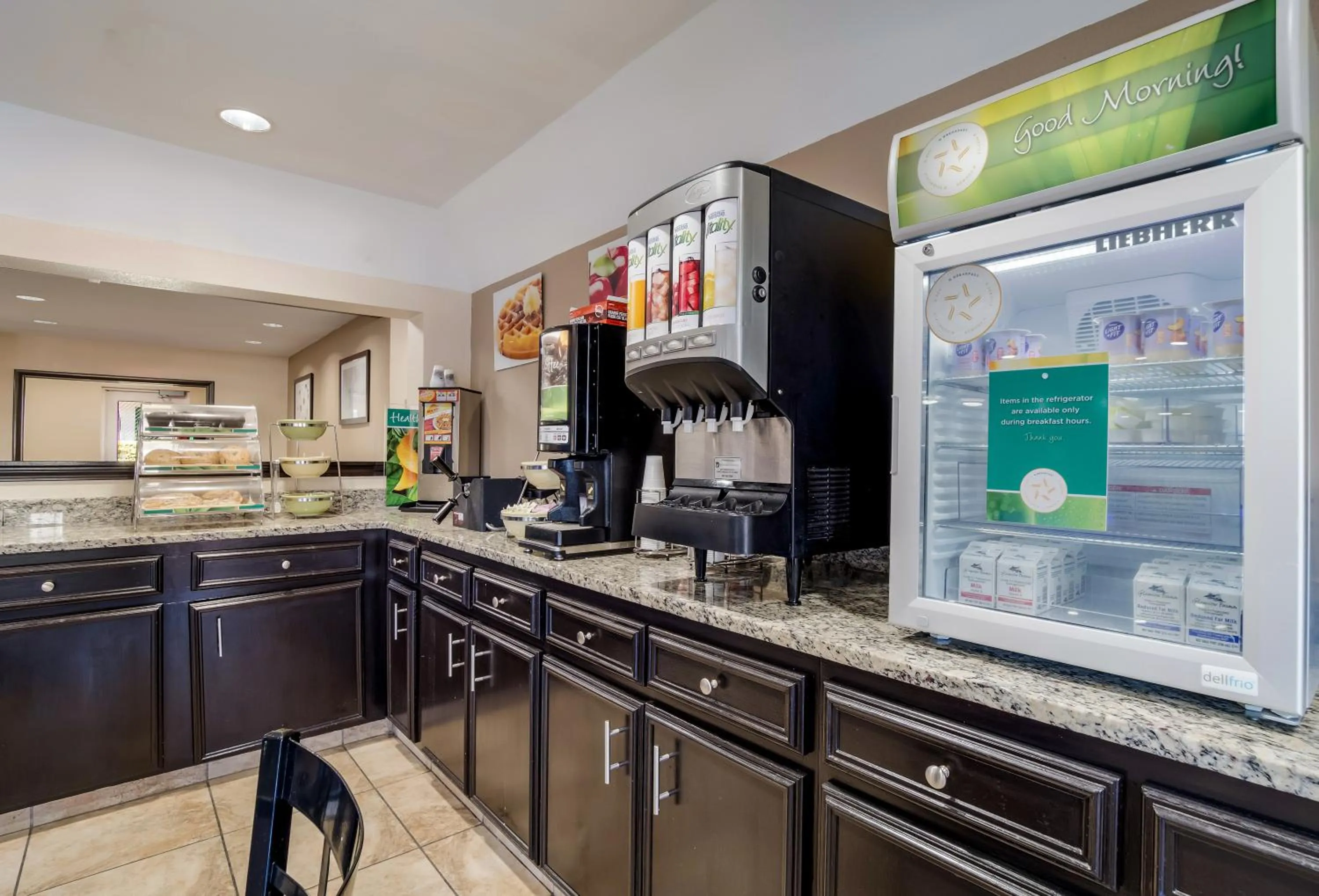 Breakfast in Quality Inn & Suites Augusta Fort Gordon Area