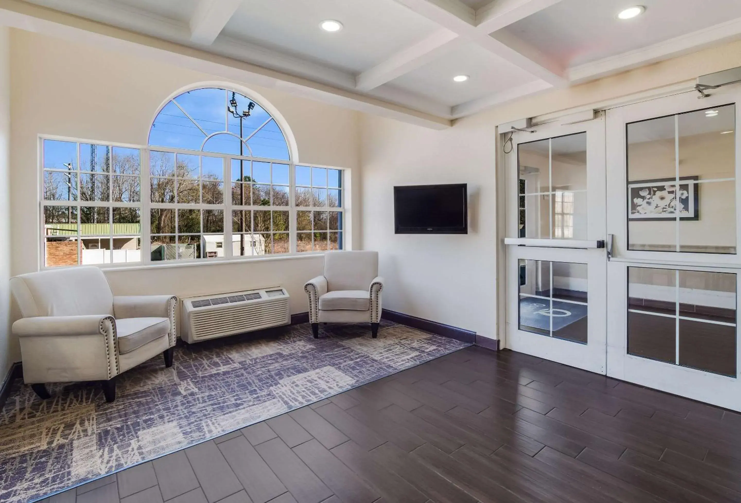 Lobby or reception in Quality Inn & Suites Augusta Fort Gordon Area Lobby or reception in Quality Inn & Suites Augusta Fort Gordon Area