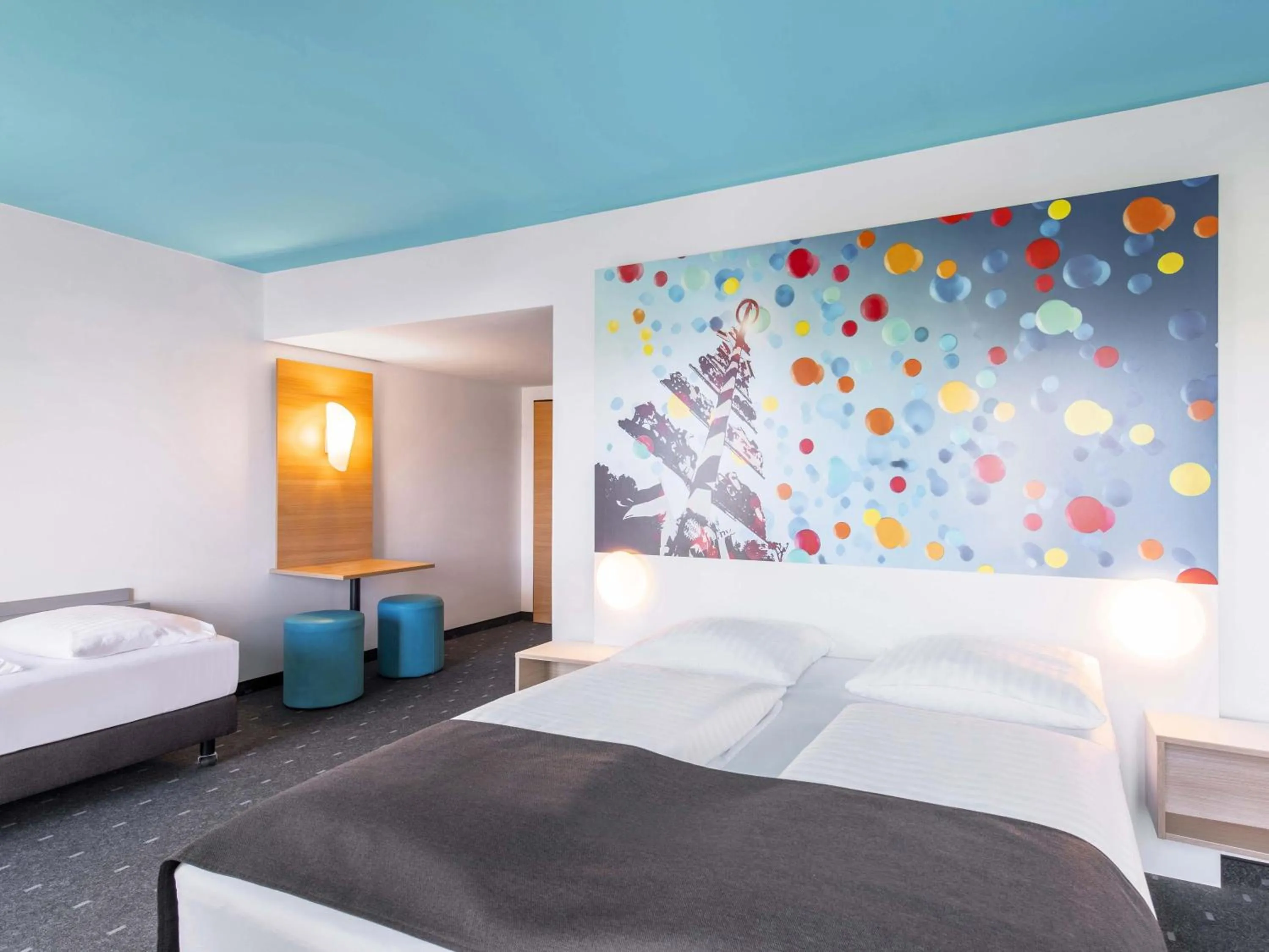 Photo of the whole room, Bed in B&B Hotel München City-Ost