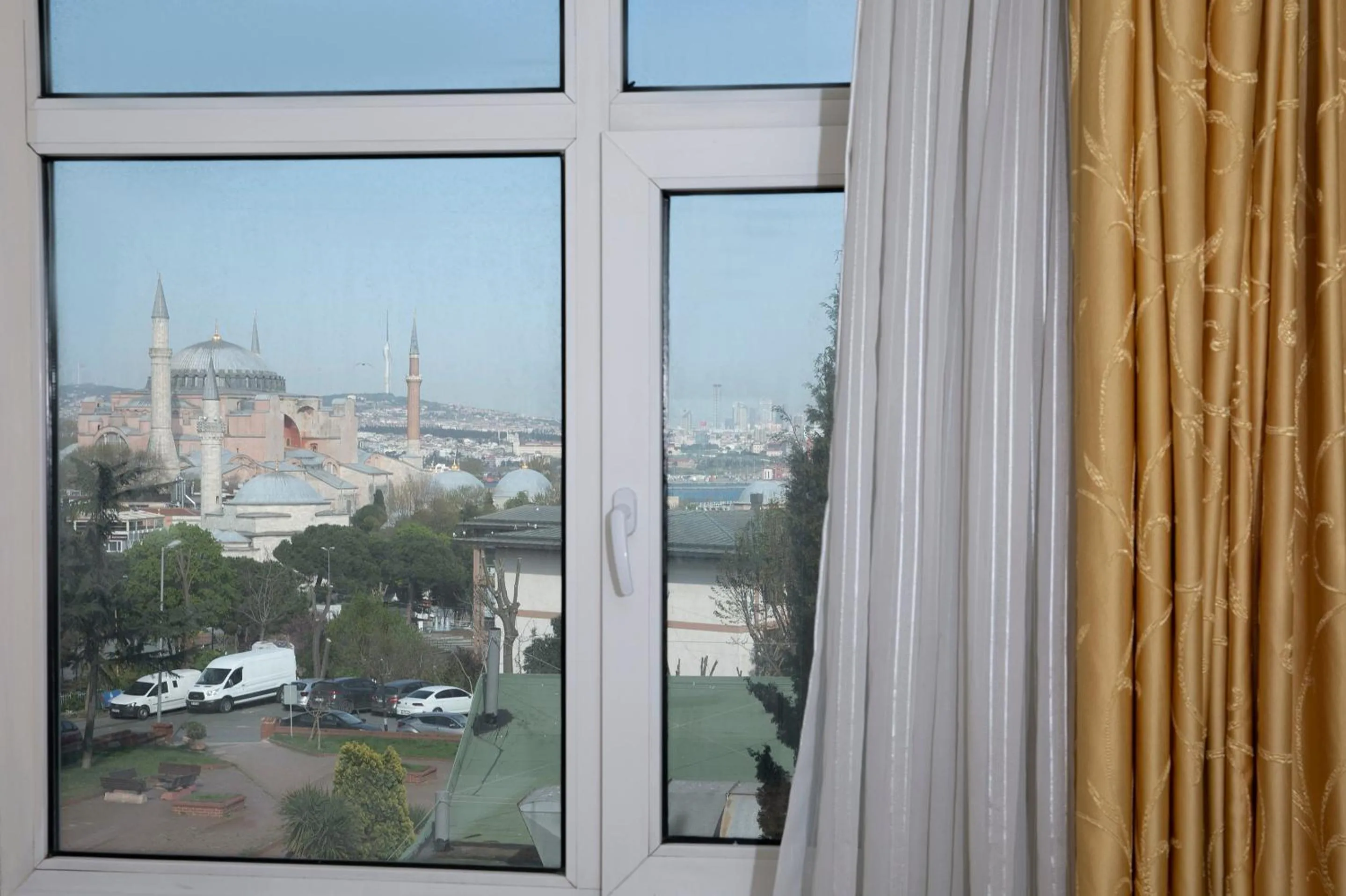 Nearby landmark in Hali Hotel