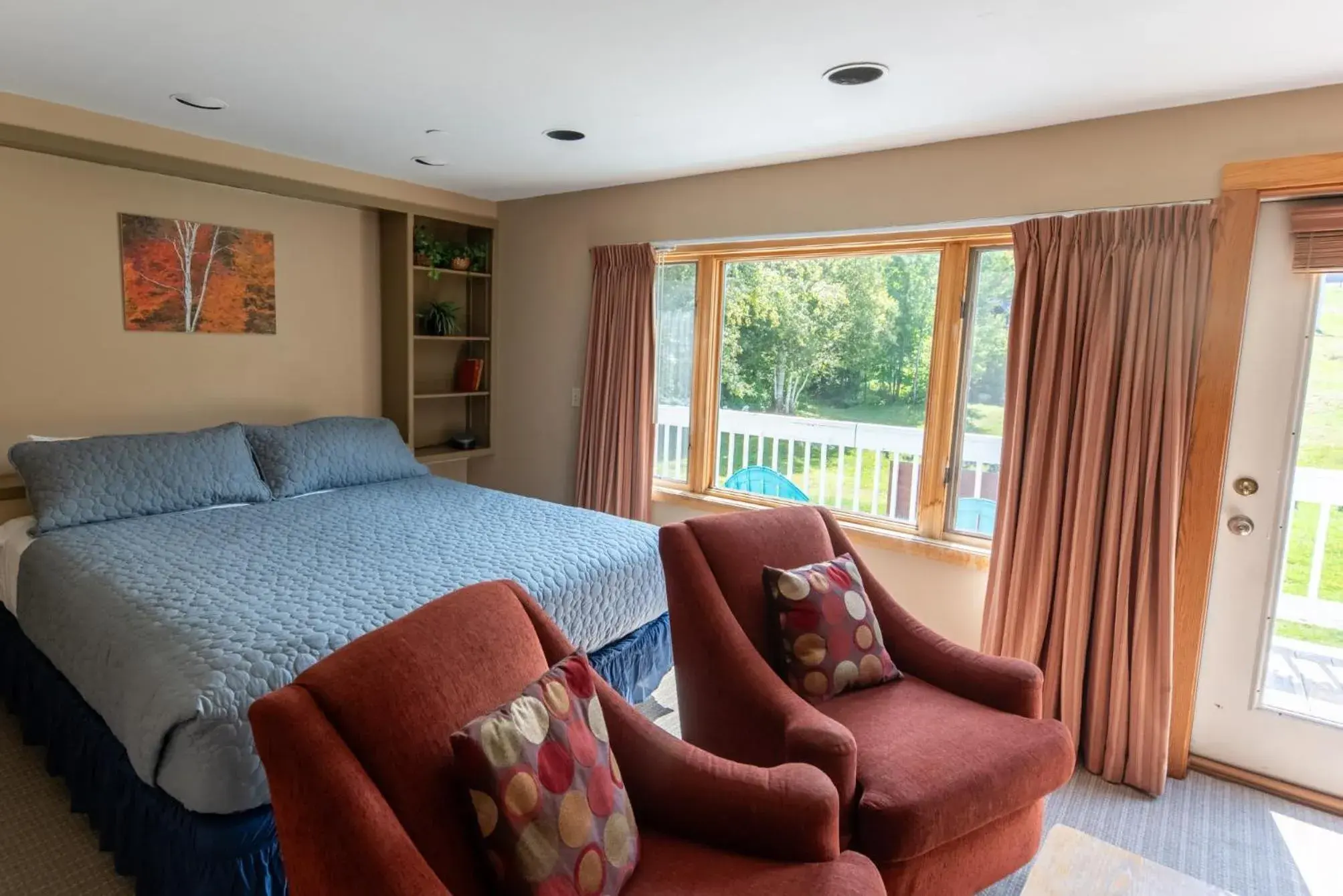 King Room with Mountain View in Sugarloaf Inn King Room with Mountain View in Sugarloaf Inn