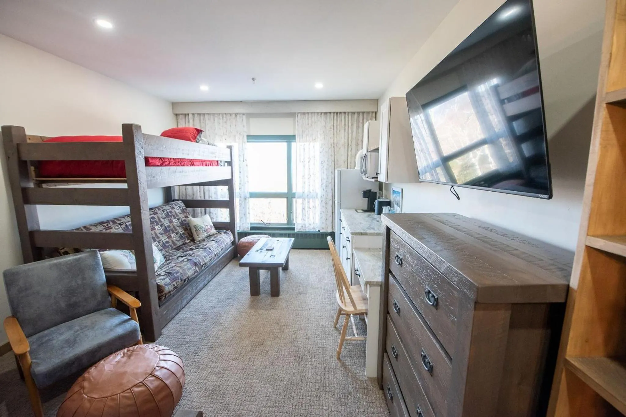 Family Room in Sugarloaf Inn