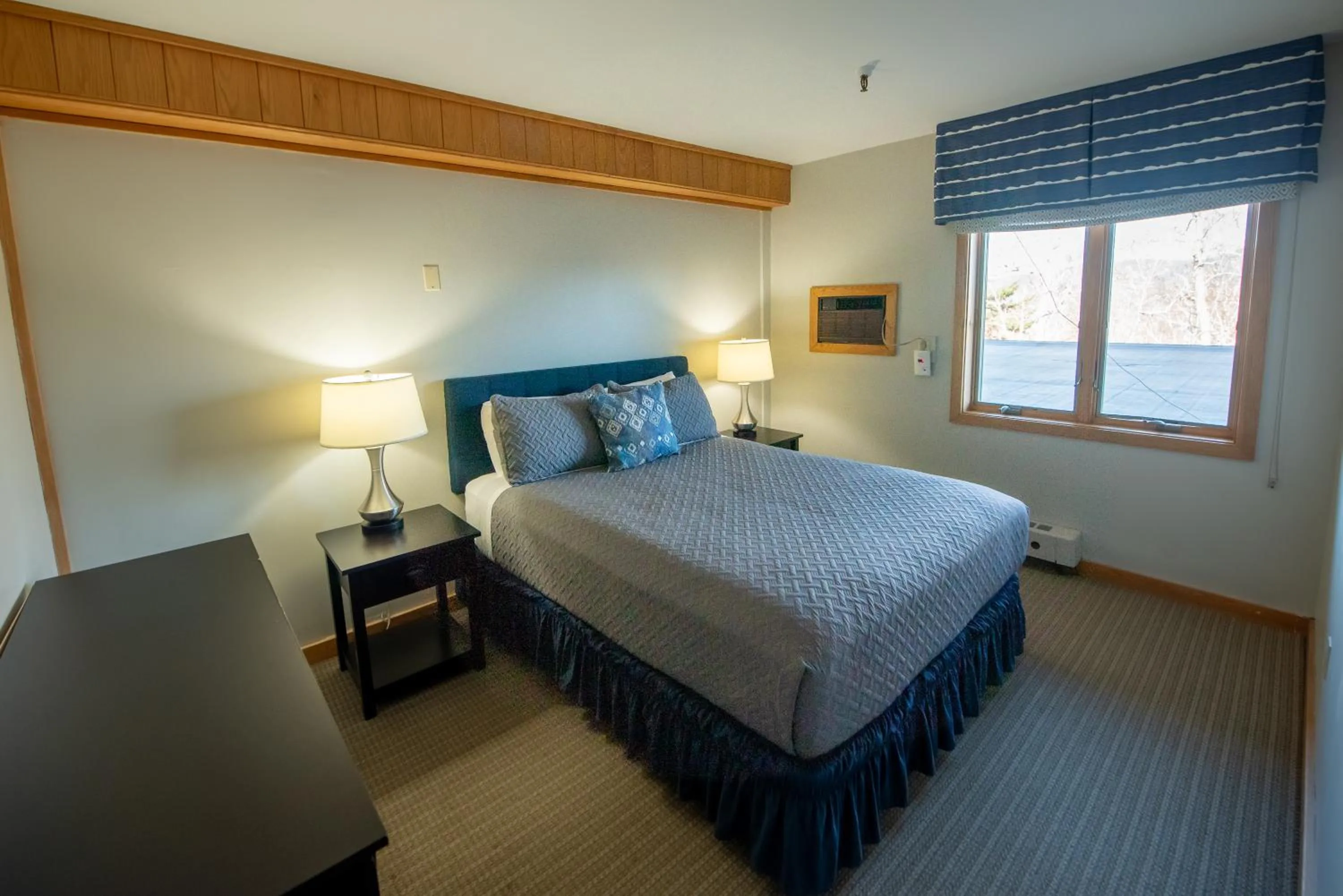 Queen Suite in Sugarloaf Inn