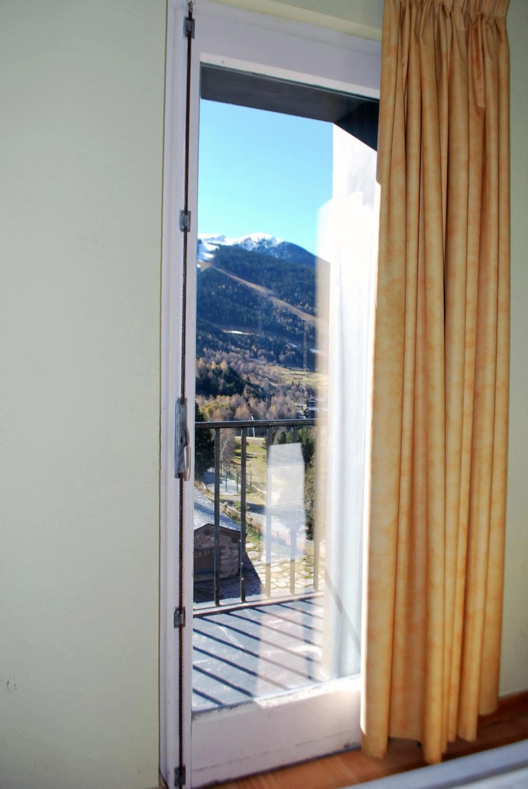 Mountain view in Hotel Roc de St Miquel & Apartment