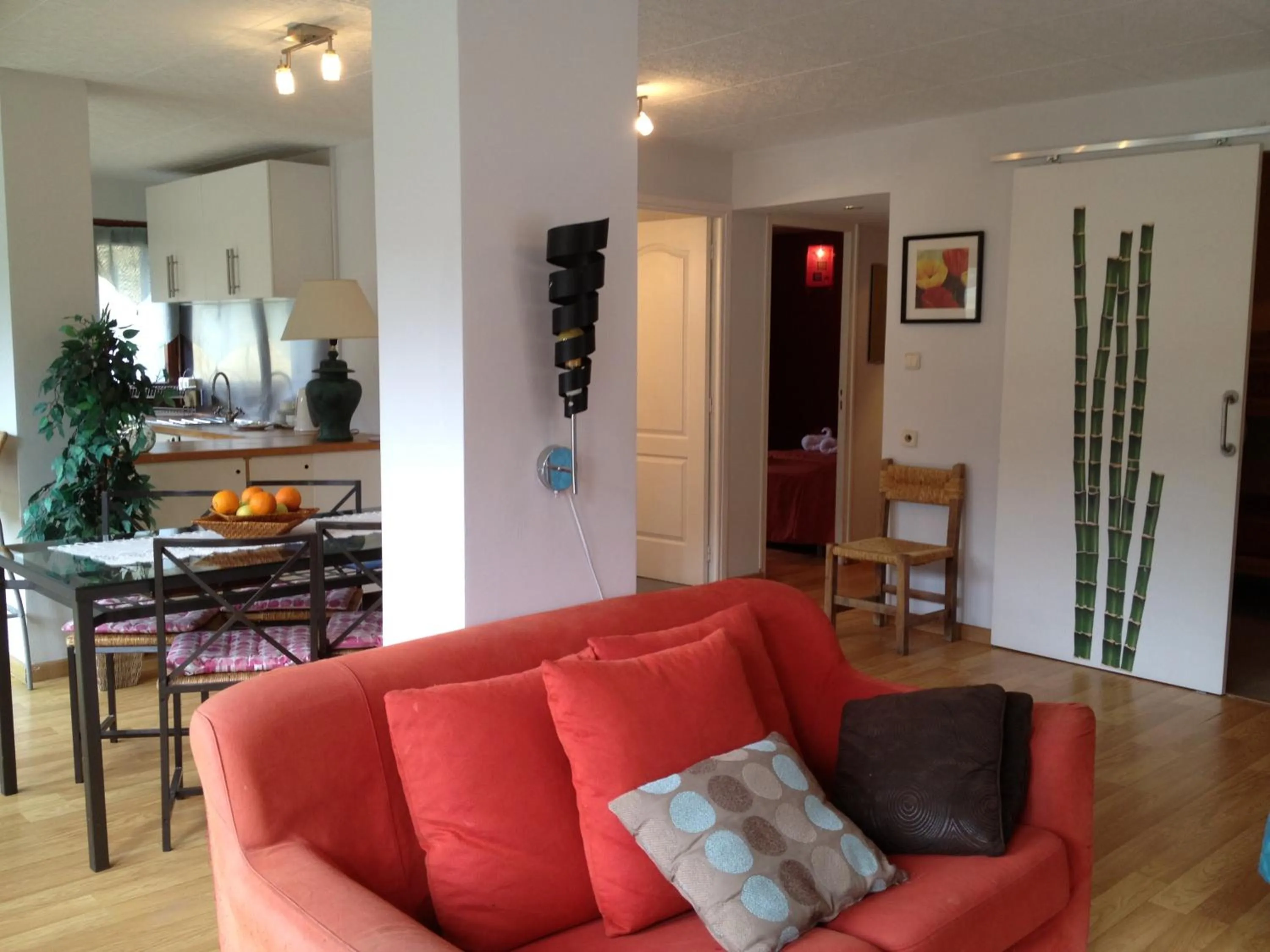 Seating area in Hotel Roc de St Miquel & Apartment