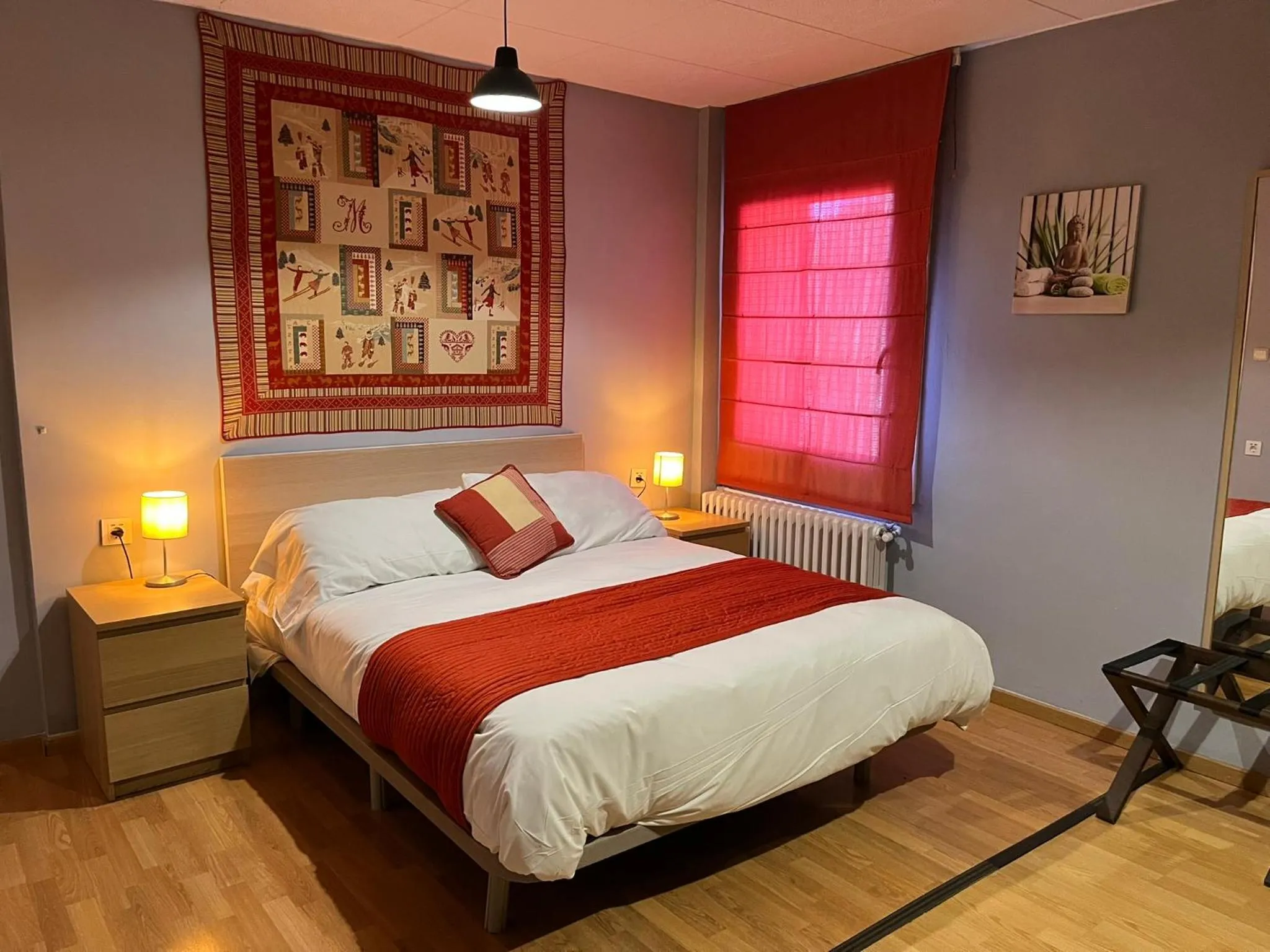 Bedroom, Bed in Hotel Roc de St Miquel & Apartment