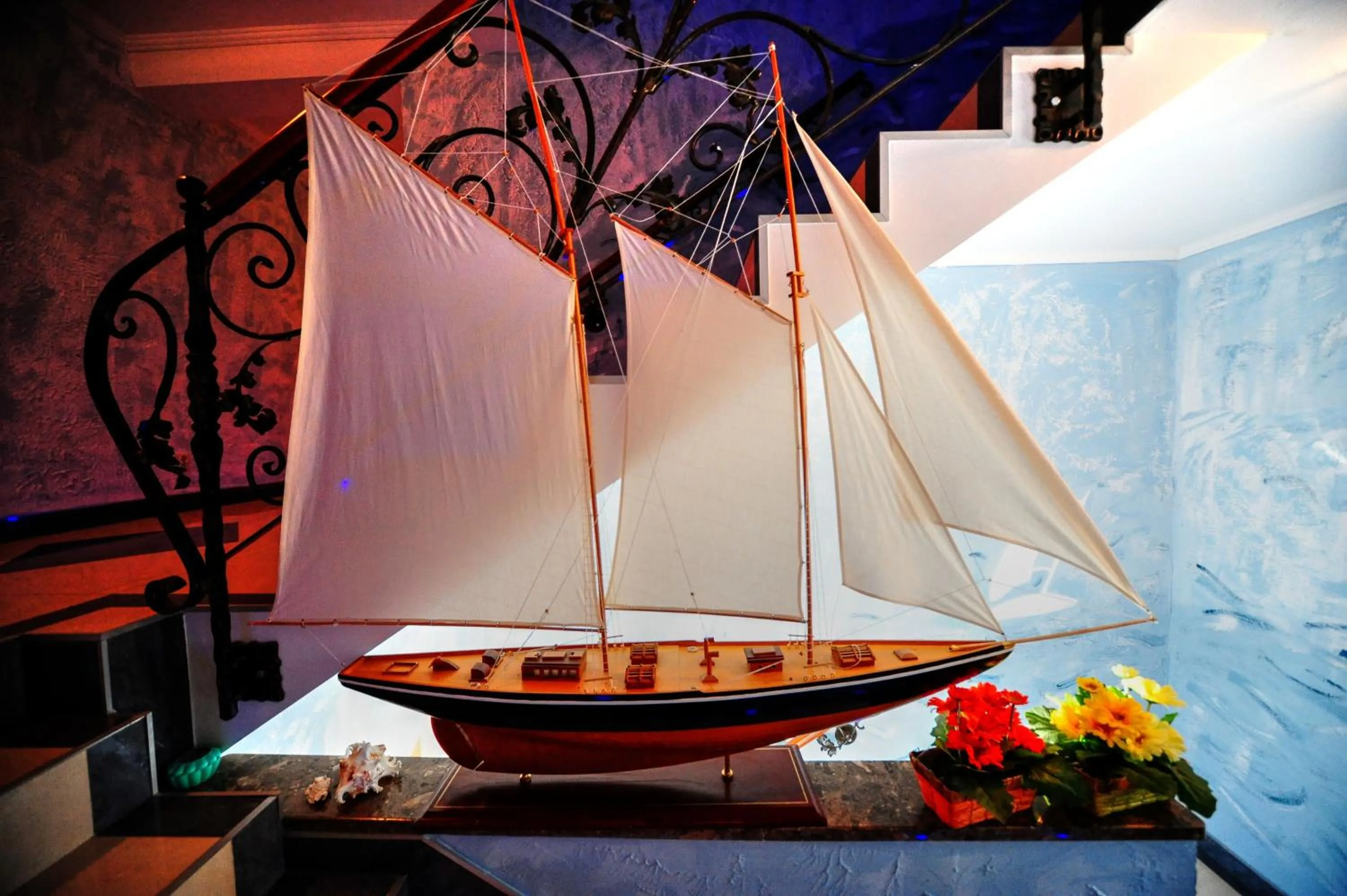 Decorative detail in Hotel Spinaker