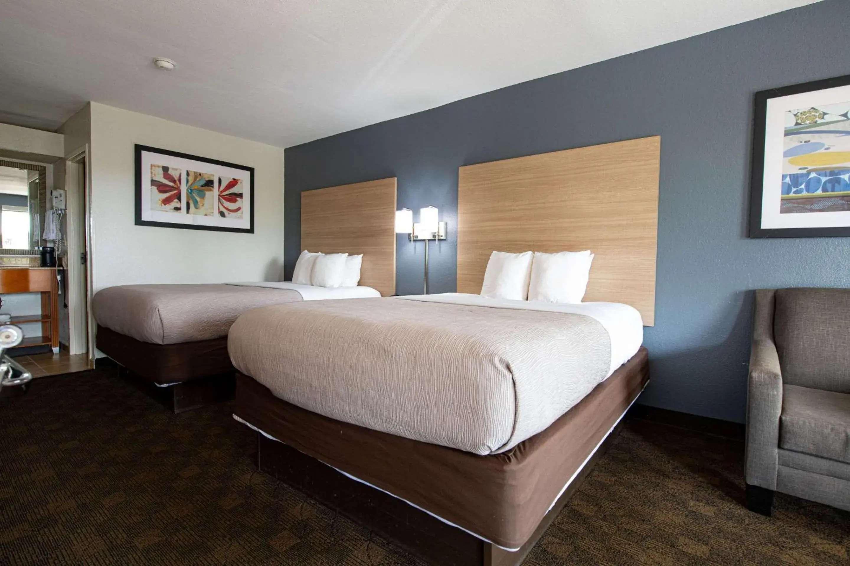 Bedroom, Bed in Quality Inn Monroe Bedroom, Bed in Quality Inn Monroe