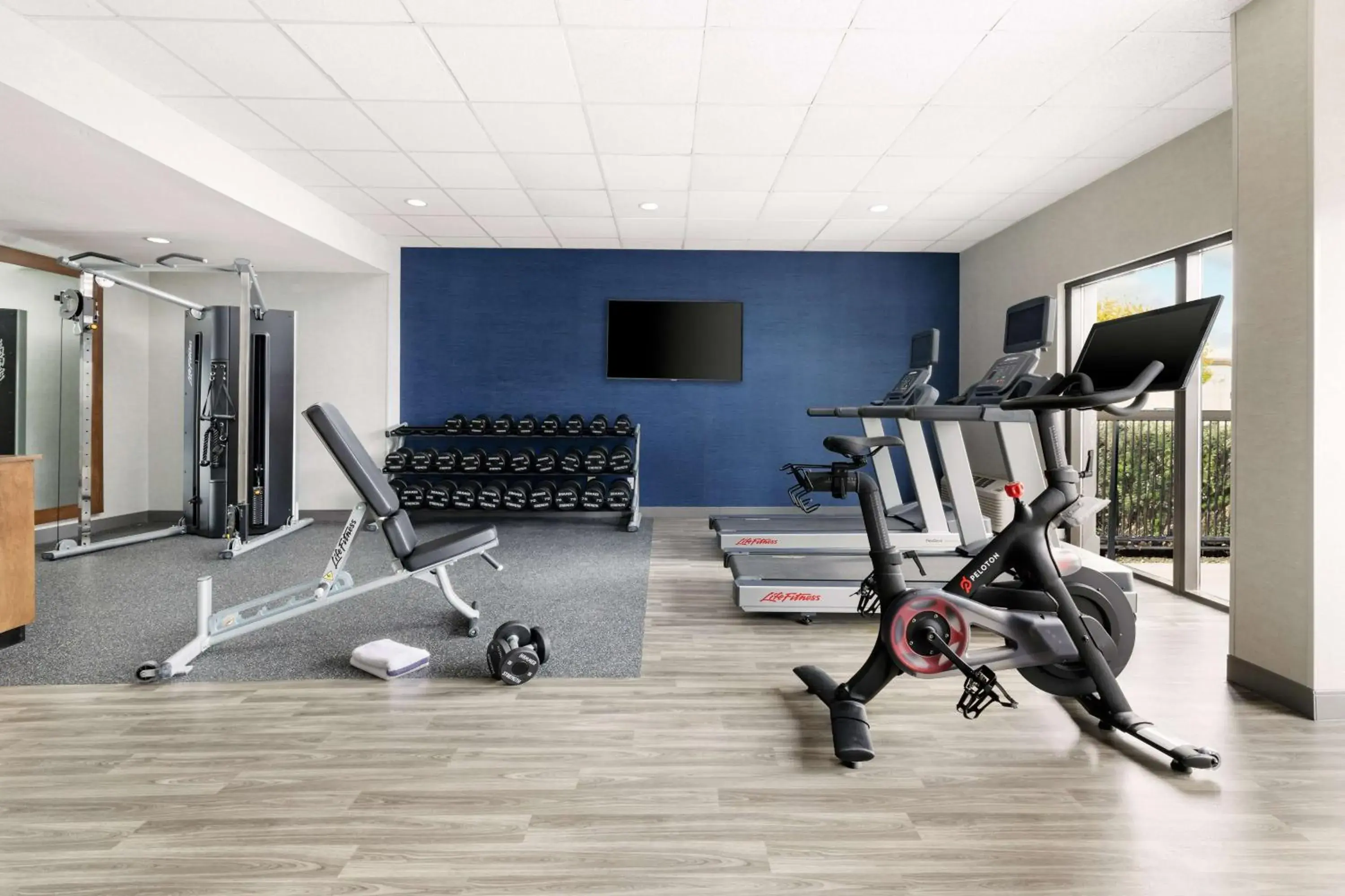 Fitness centre/facilities in Hampton Inn Laredo Fitness centre/facilities in Hampton Inn Laredo