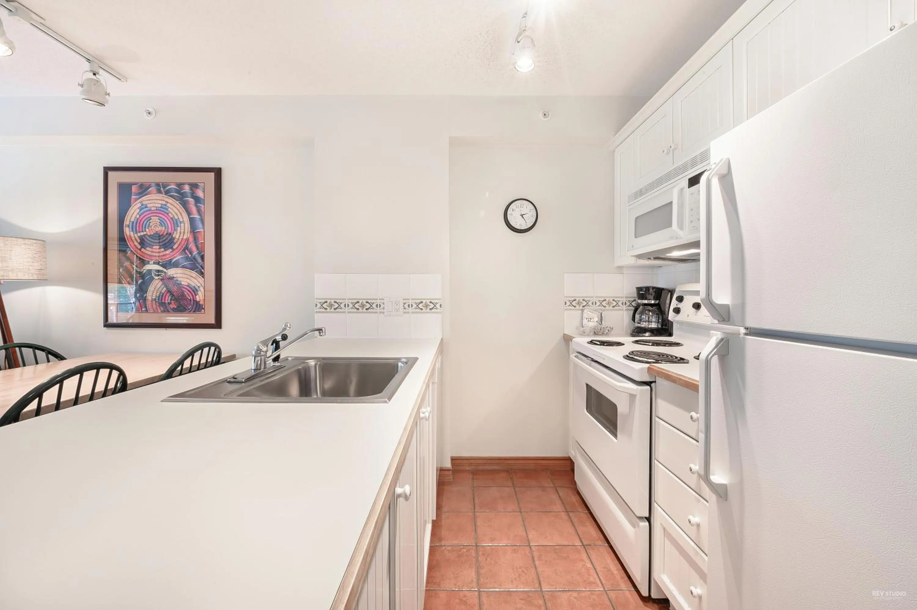 The Best Top Floor Ski-in/Ski-out at the Aspens