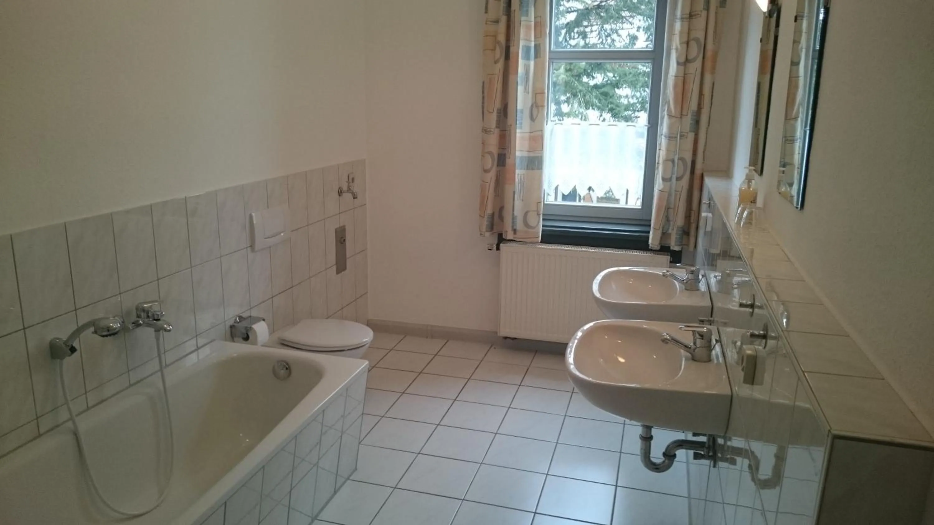 Gaststätte und Pension Felsenthal