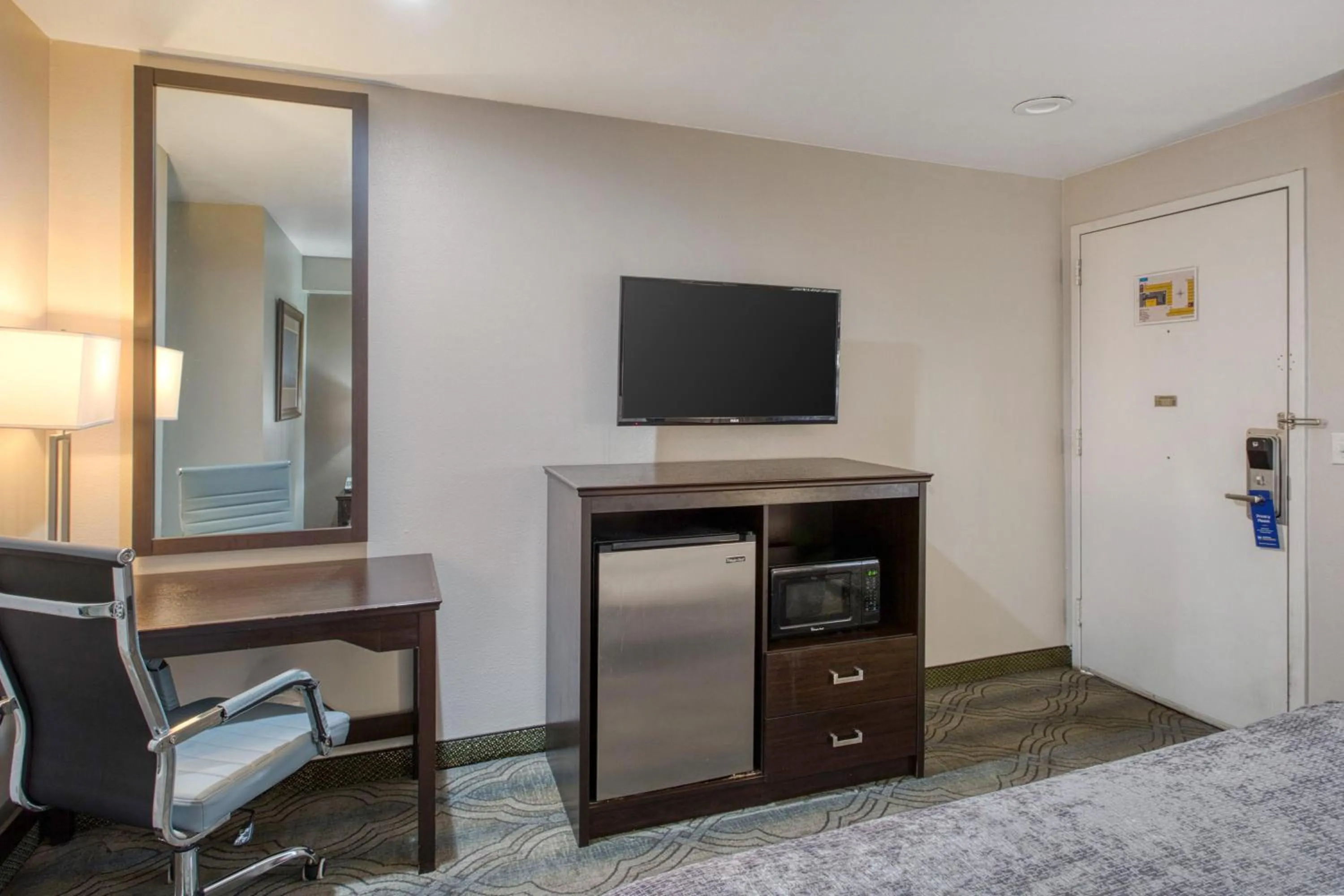 Bedroom in SureStay by Best Western Salt Lake City Downtown