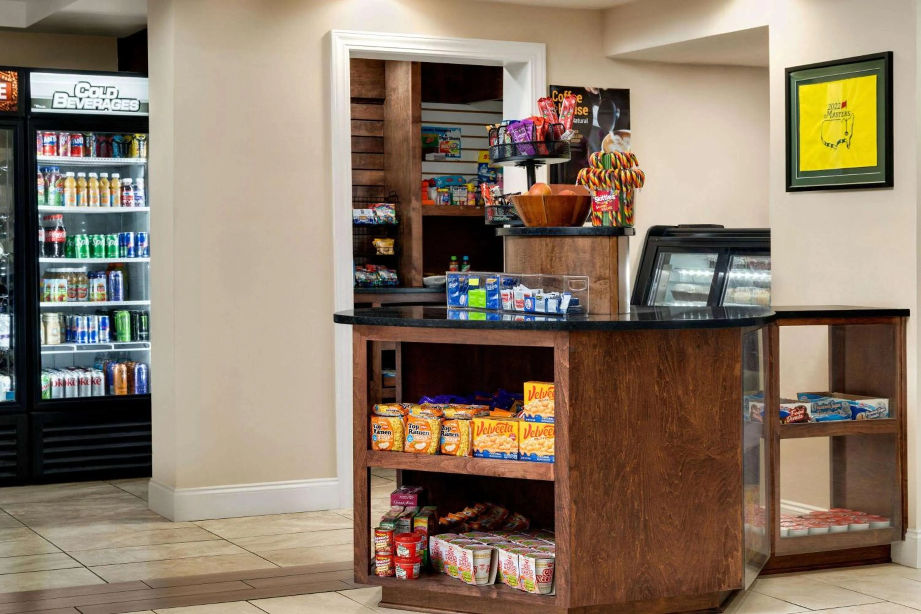 Food and drinks in Baymont by Wyndham Augusta West