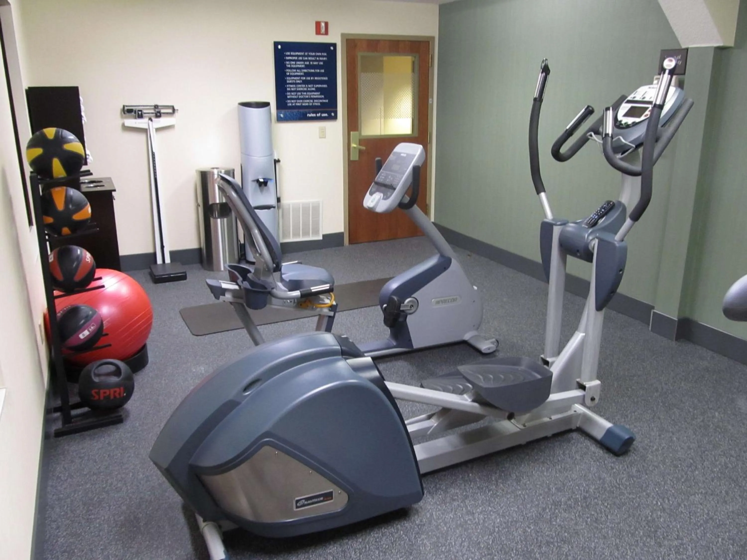 Fitness centre/facilities in Hampton Inn Birch Run