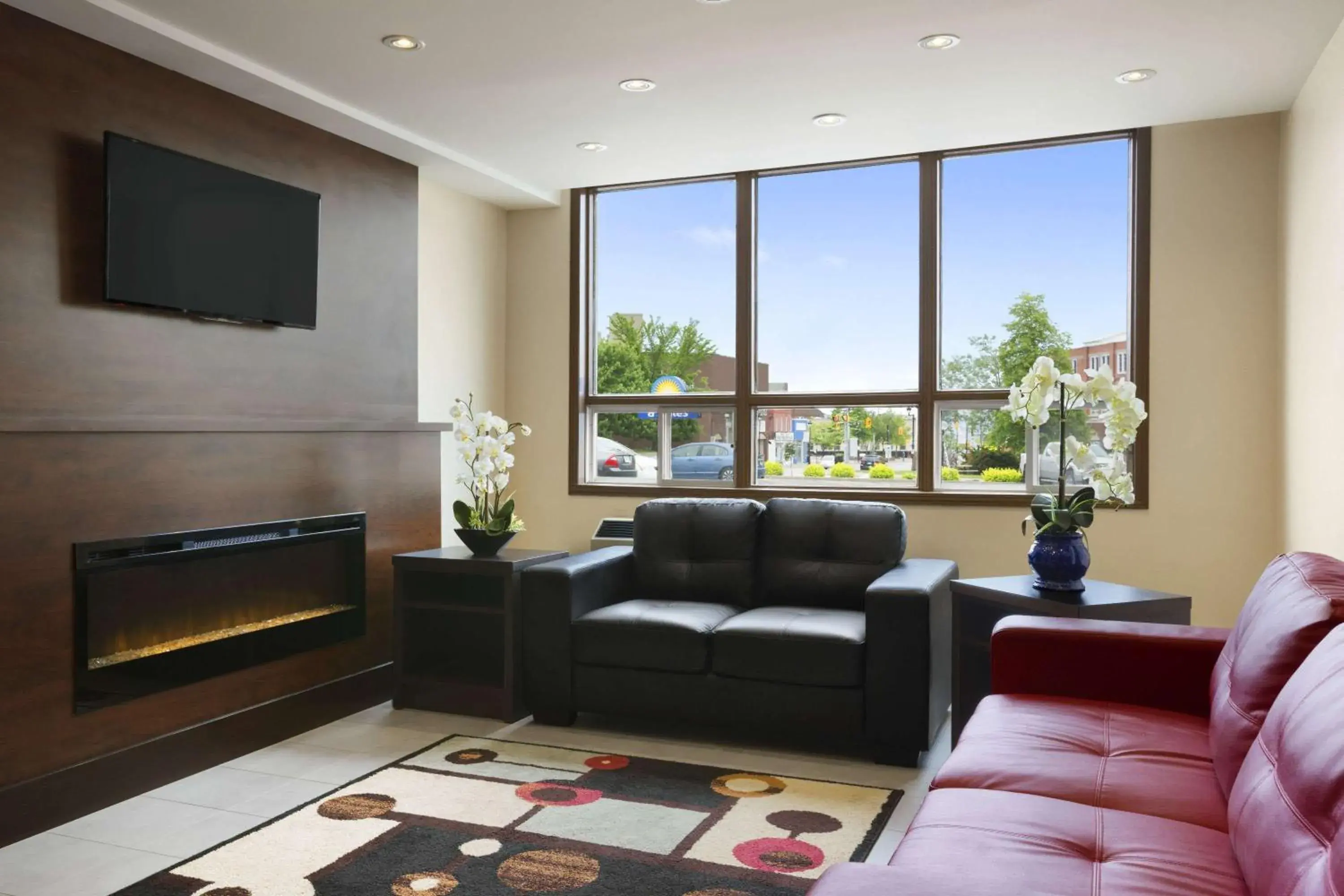 Lobby or reception in Days Inn & Suites by Wyndham North Bay Downtown Lobby or reception in Days Inn & Suites by Wyndham North Bay Downtown