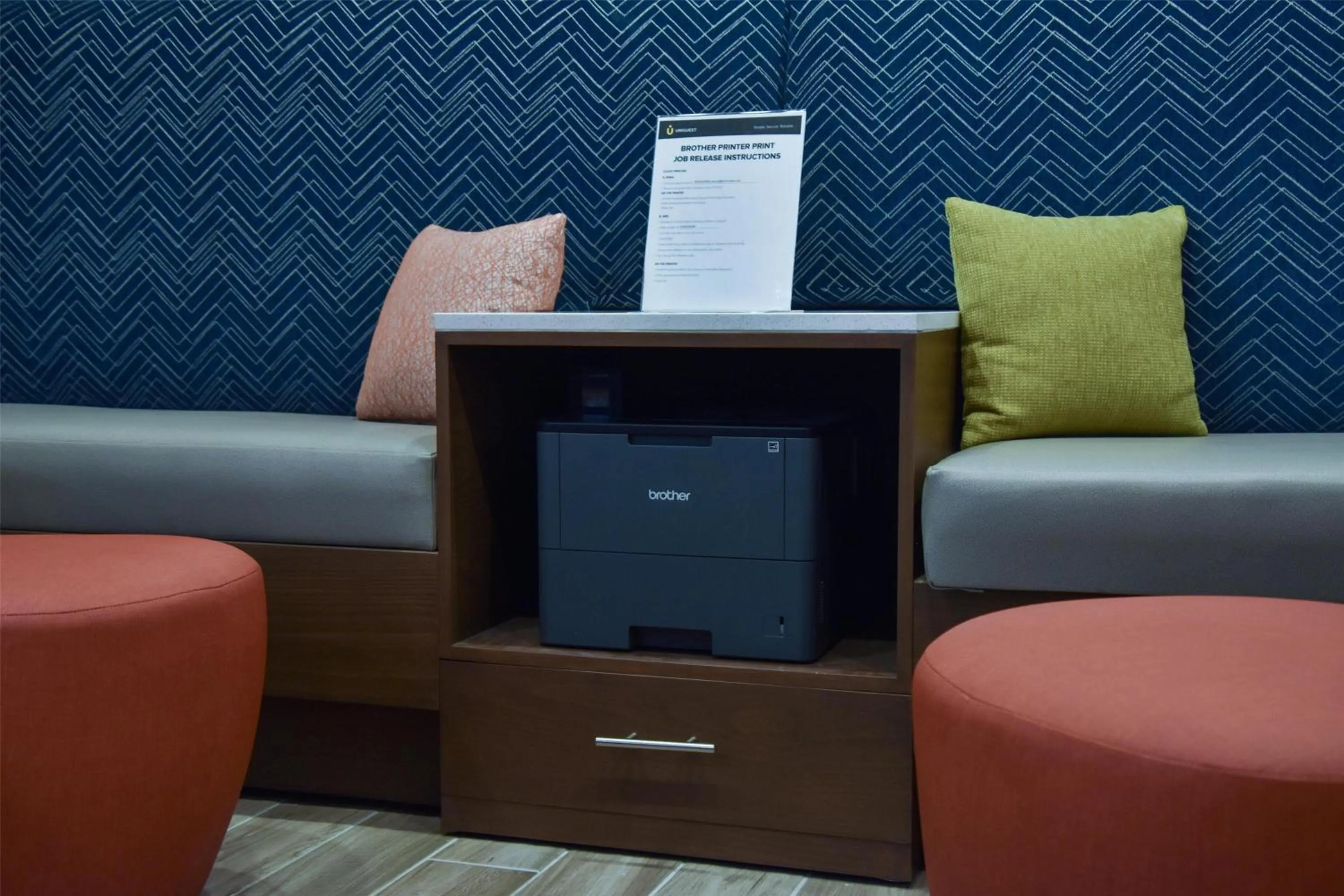 Business facilities in Hampton Inn Frankfort