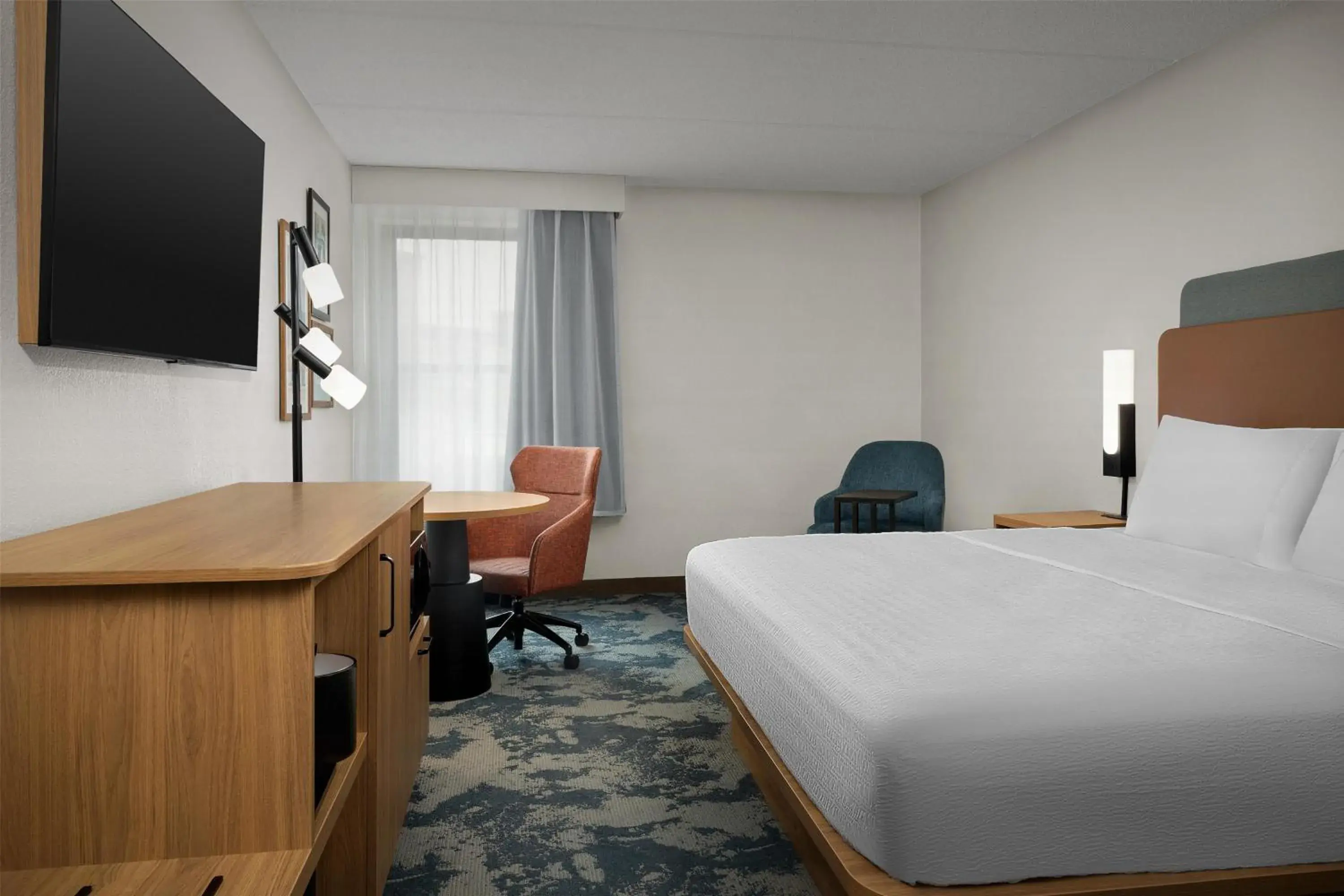 King Room - Hearing Access/Non-Smoking in Hampton Inn Fayetteville Fort Bragg King Room - Hearing Access/Non-Smoking in Hampton Inn Fayetteville Fort Bragg