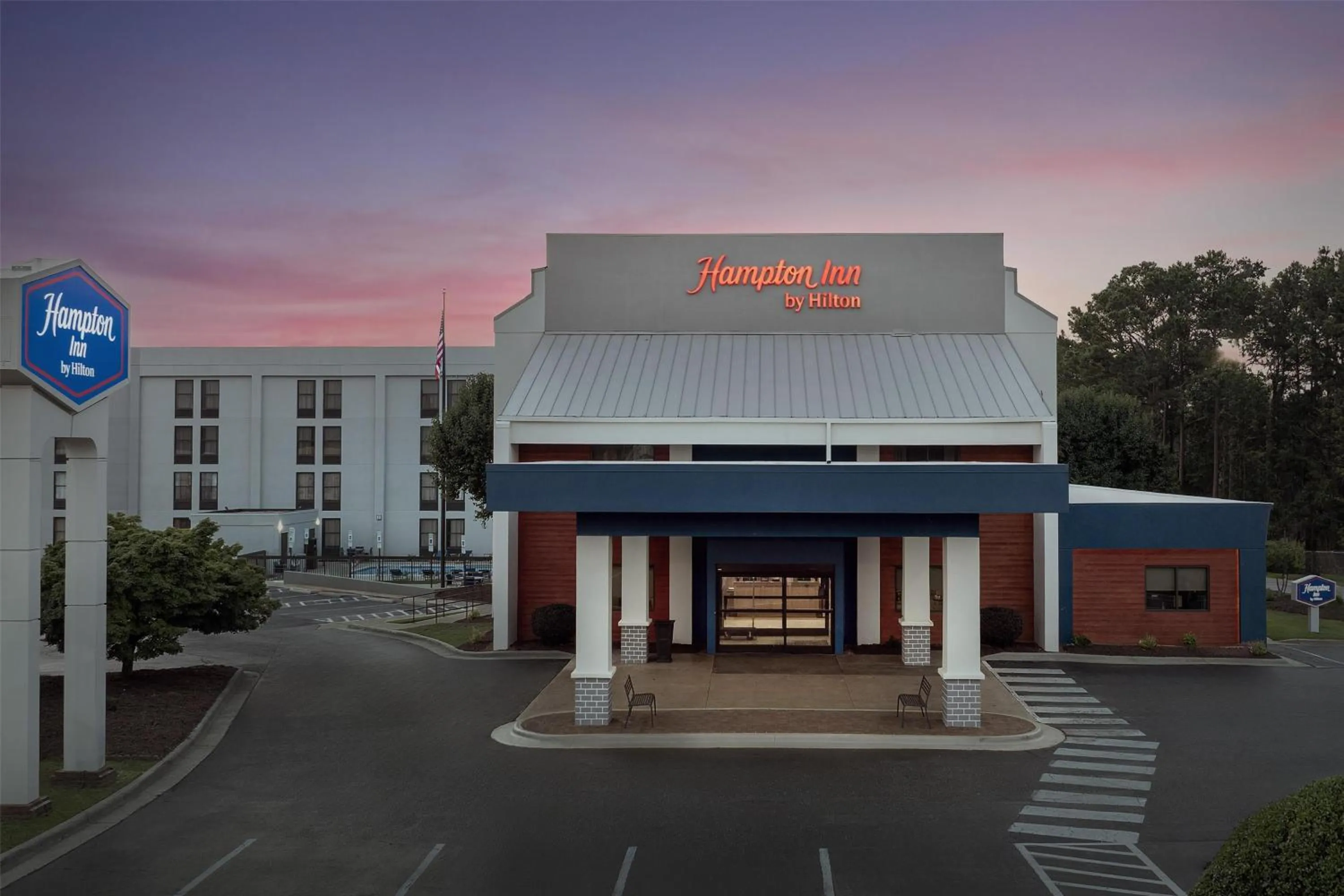 Property building in Hampton Inn Fayetteville Fort Bragg