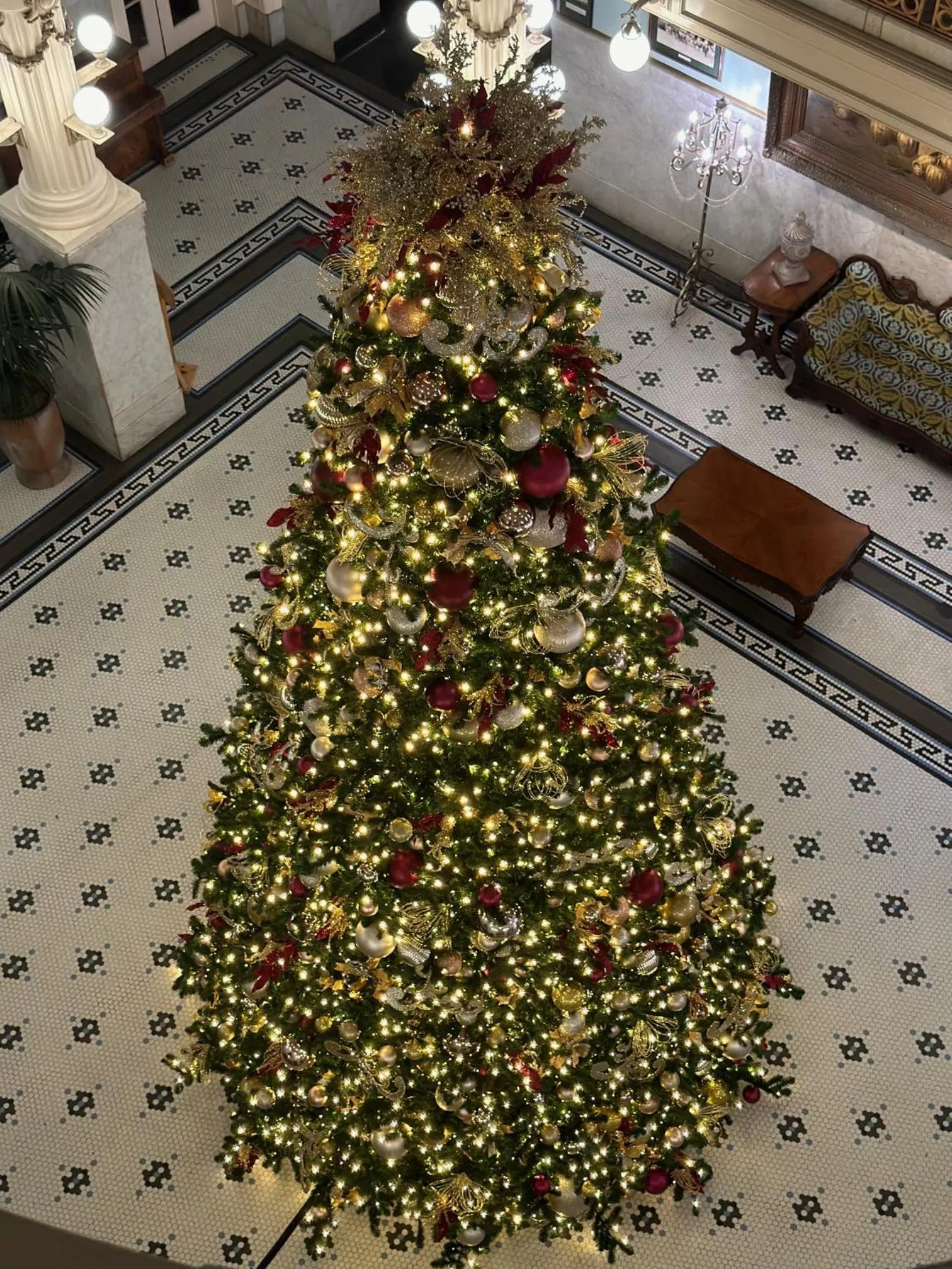 Lobby or reception in Menger Hotel
