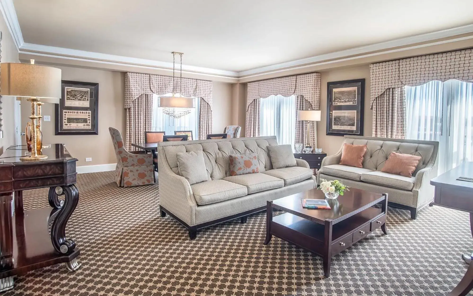 Living room in Menger Hotel Living room in Menger Hotel