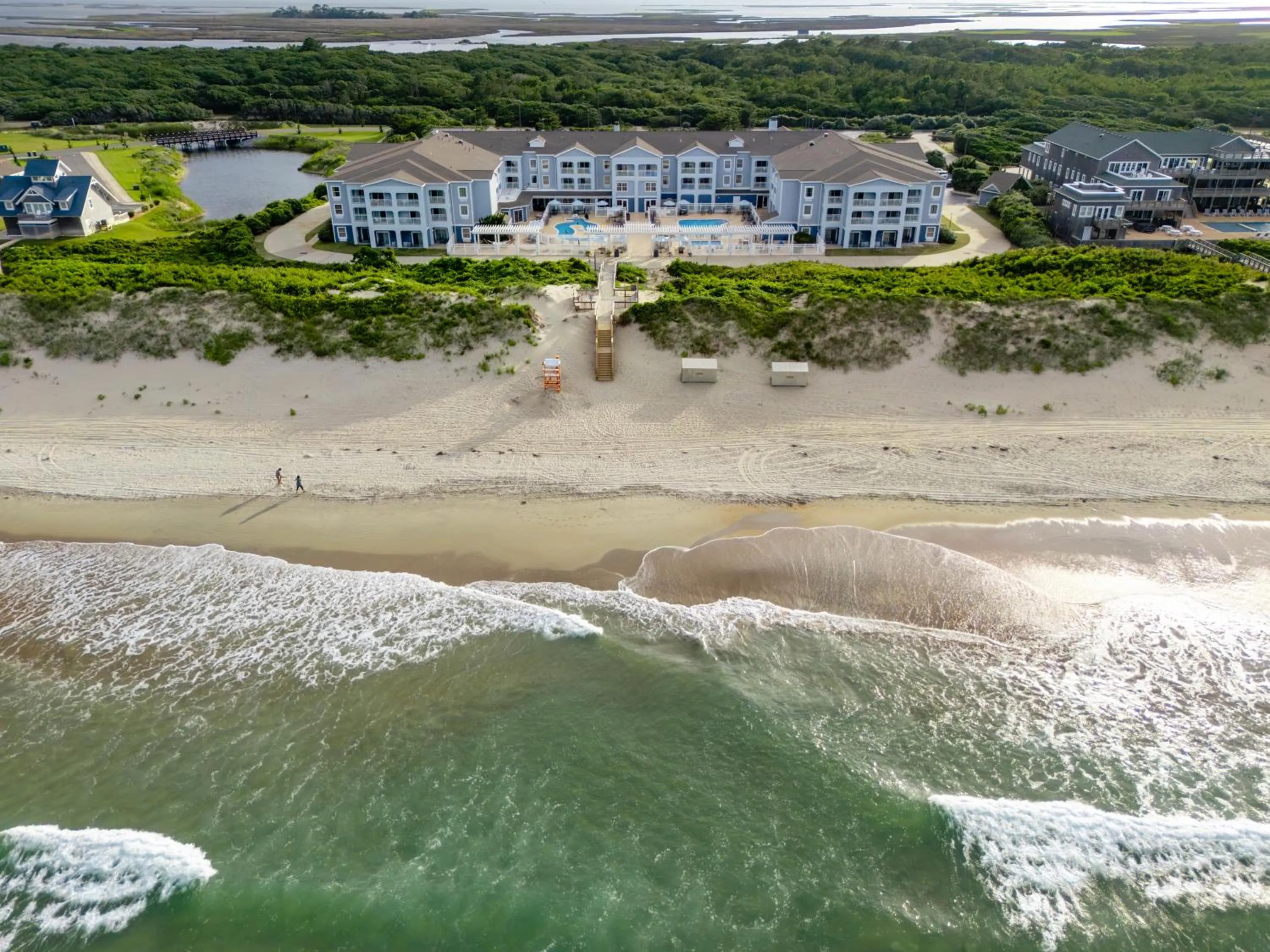 Property building in Hampton Inn & Suites Outer Banks/Corolla