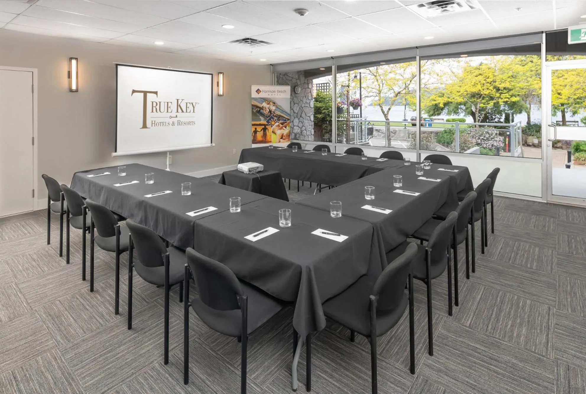 Banquet/Function facilities in Harrison Beach Hotel