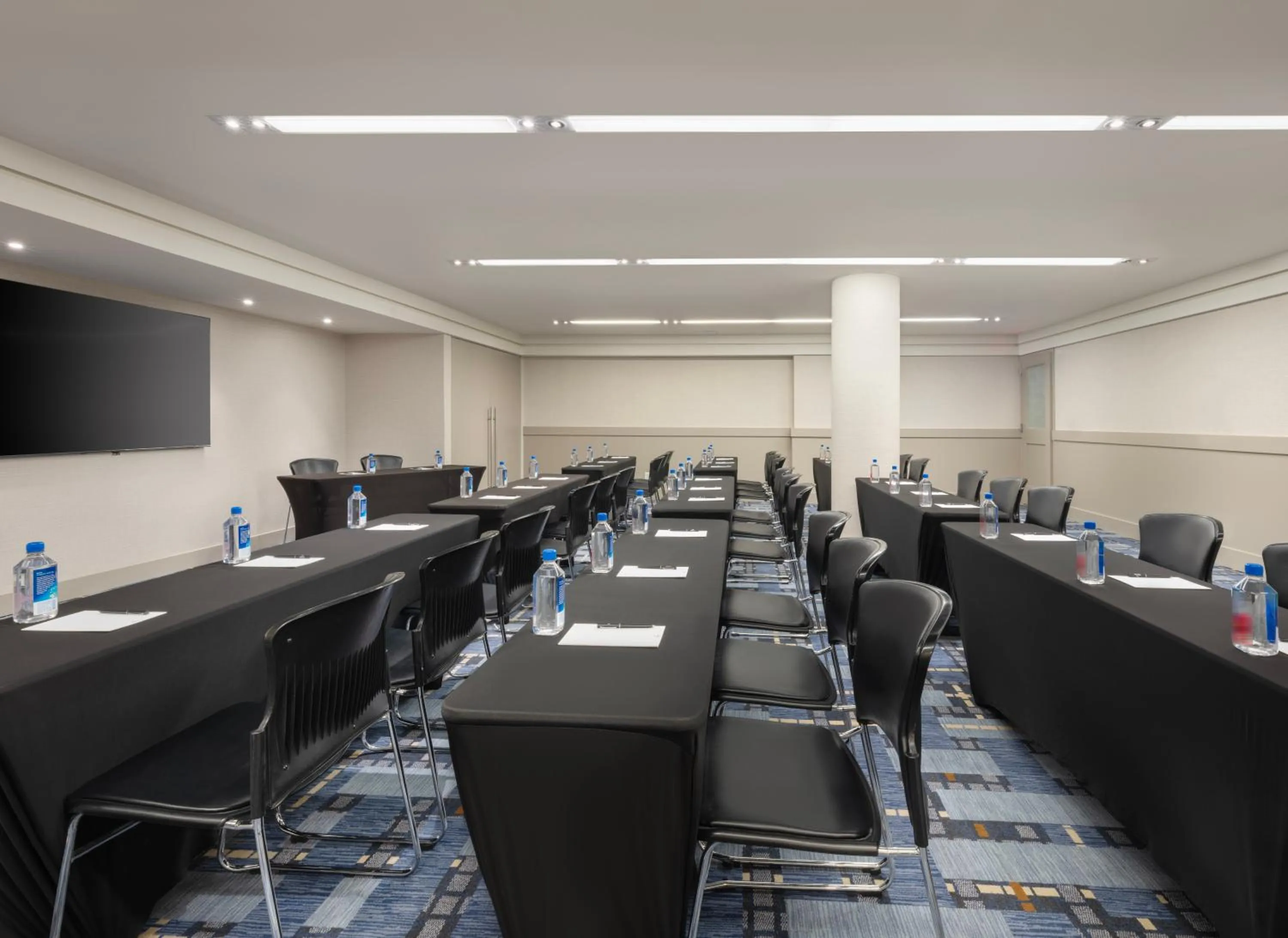 Meeting/conference room in Hilton New York Fashion District