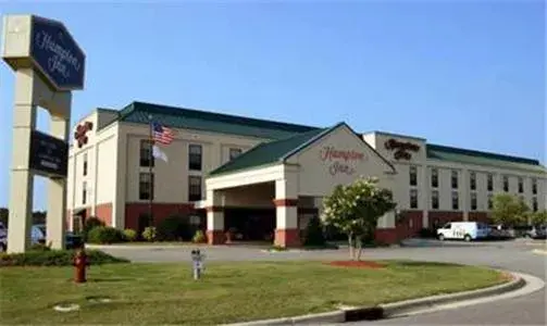 Property building in Hampton Inn Williamston Property building in Hampton Inn Williamston