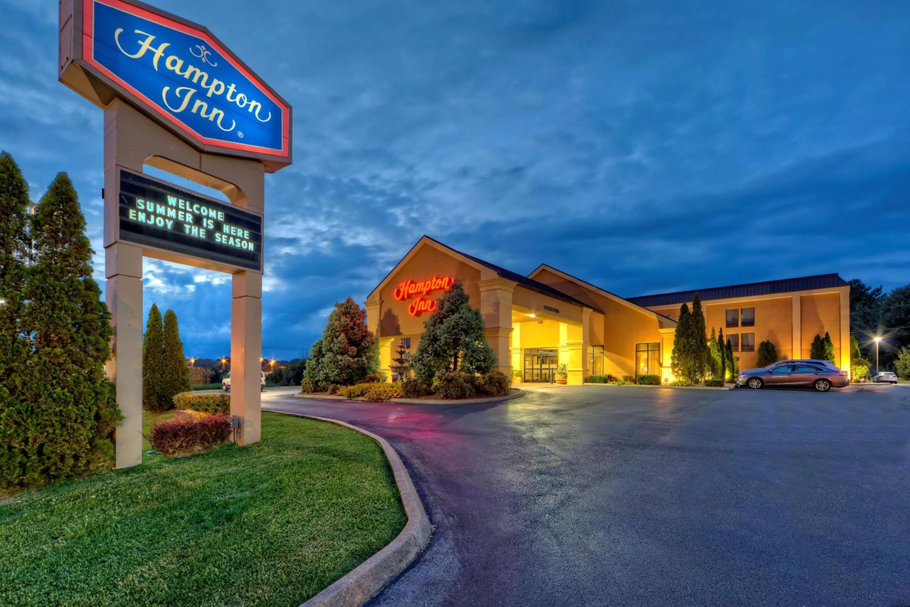 Property building in Hampton Inn Morristown