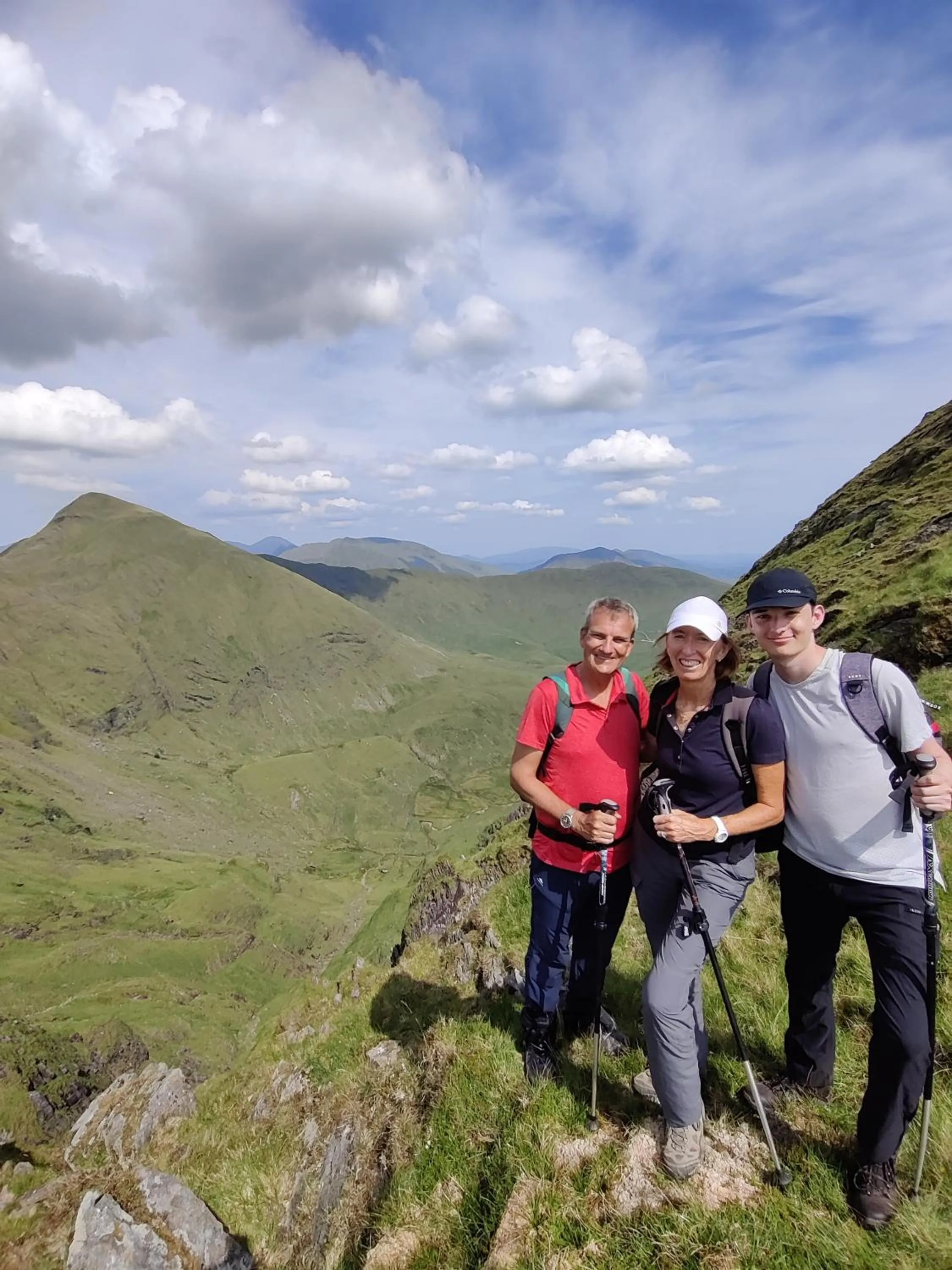 Hiking in Álaind Lodges, Sneem