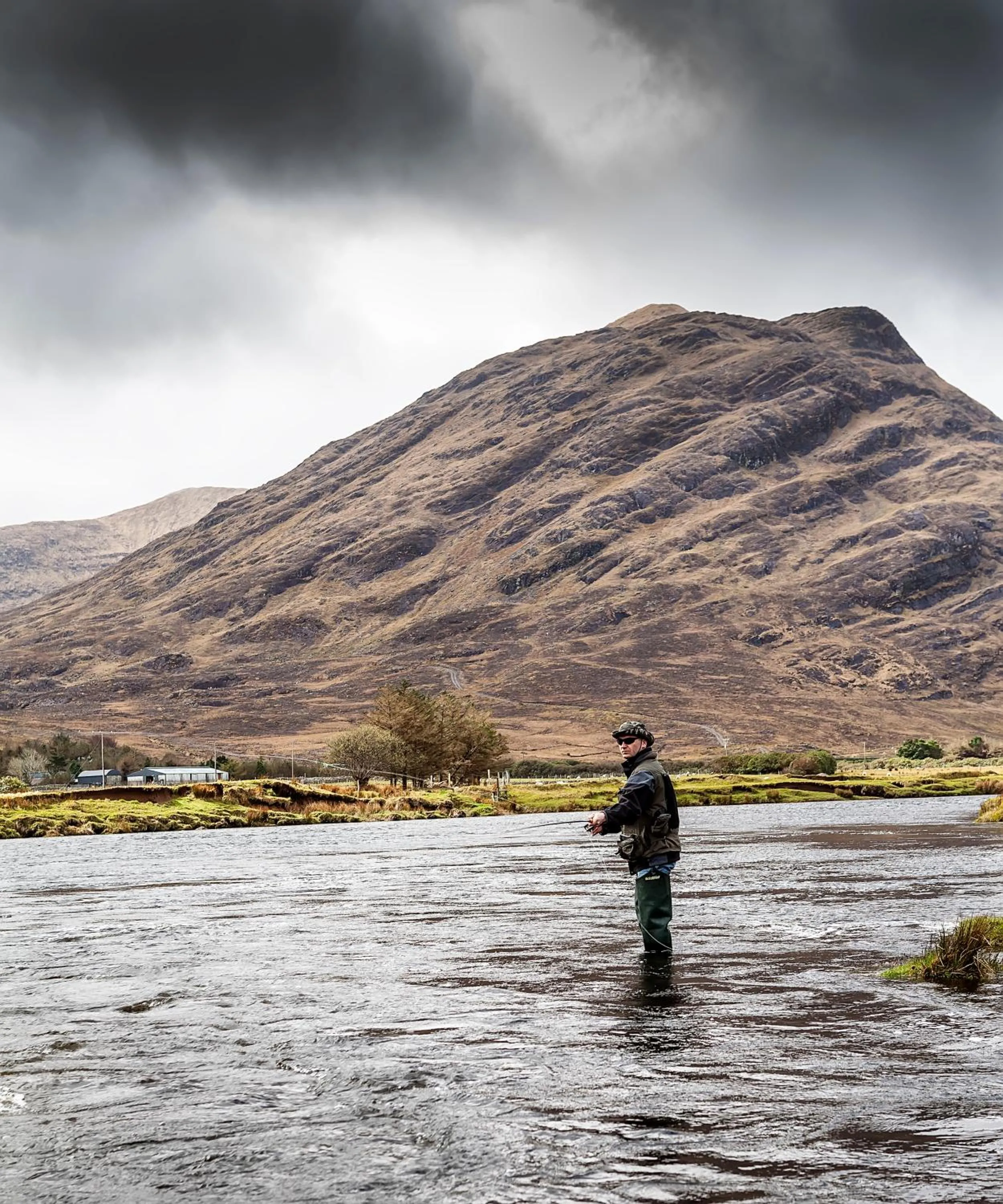 Fishing in Álaind Lodges, Sneem