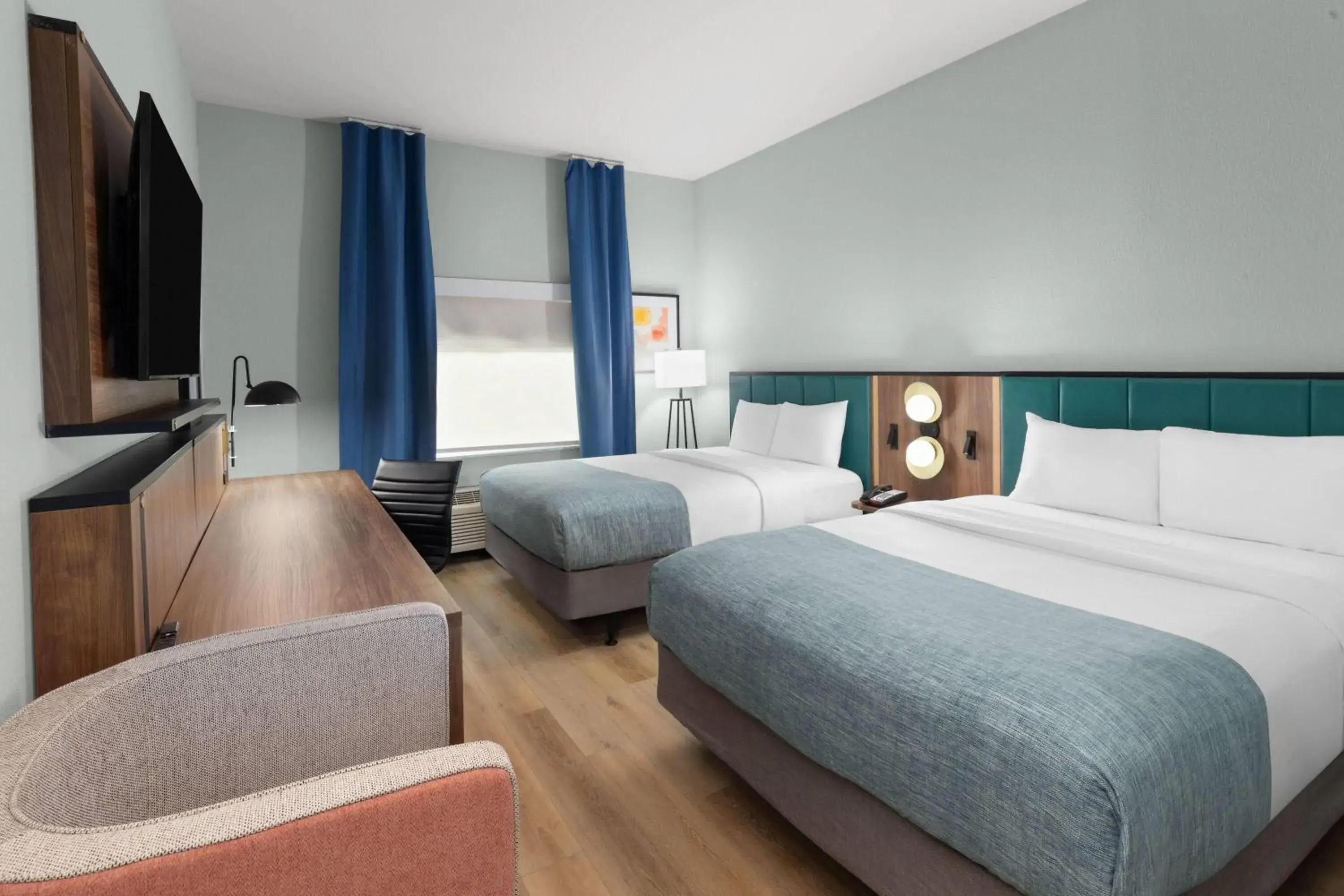 Photo of the whole room, Bed in Wingate by Wyndham Augusta I-20 Photo of the whole room, Bed in Wingate by Wyndham Augusta I-20