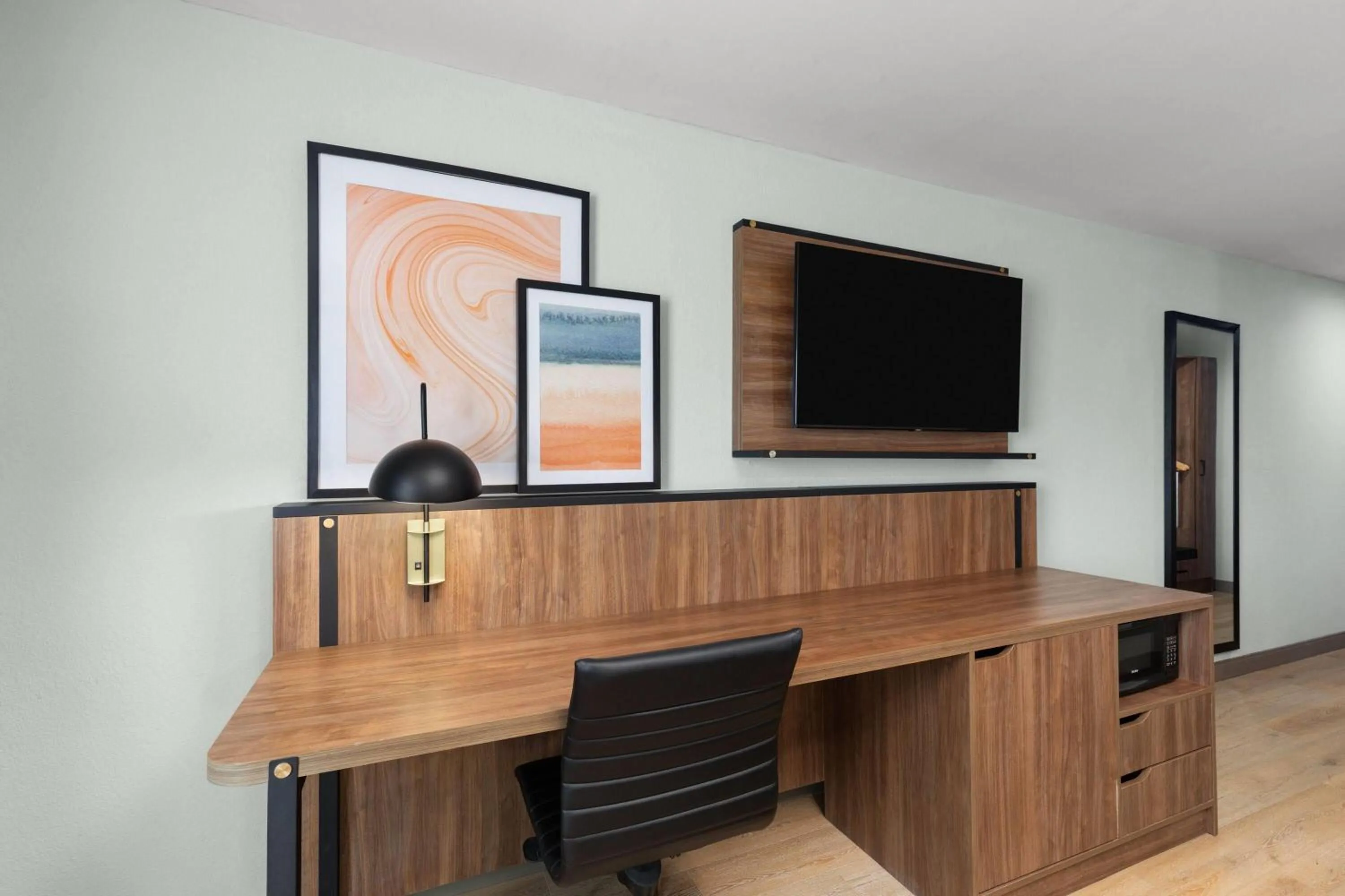 Photo of the whole room in Wingate by Wyndham Augusta I-20