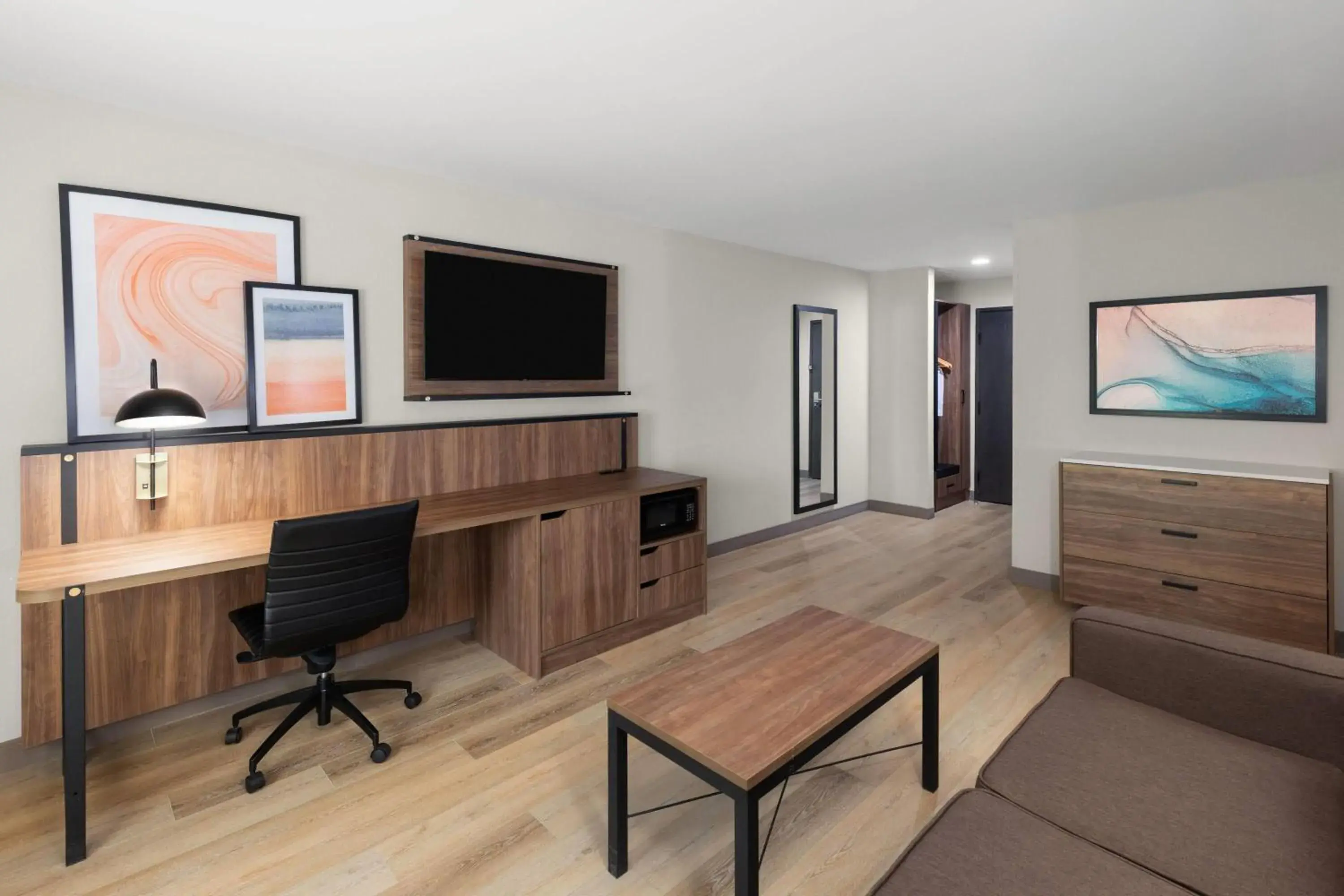 Photo of the whole room in Wingate by Wyndham Augusta I-20 Photo of the whole room in Wingate by Wyndham Augusta I-20