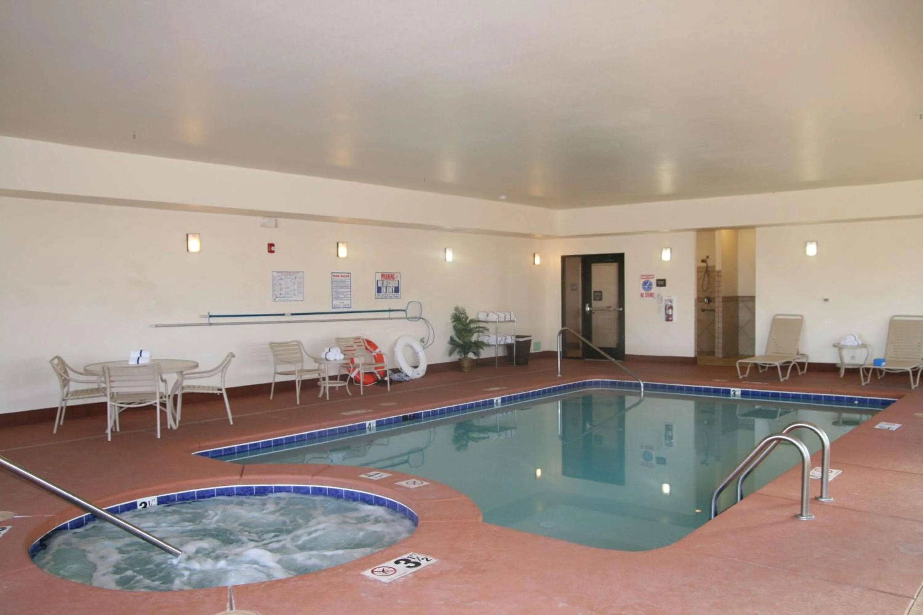 Pool view in Hampton Inn Sierra Vista