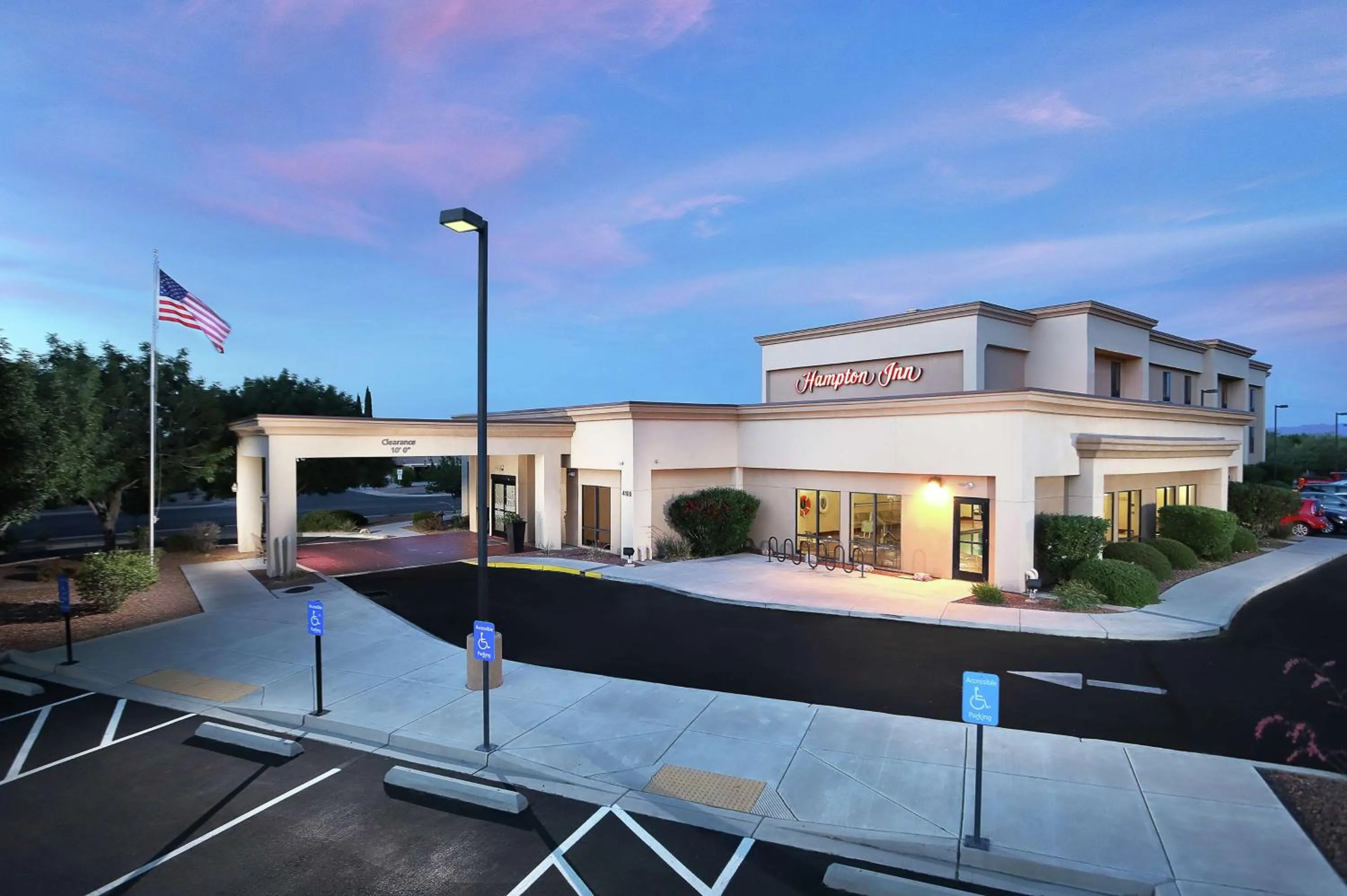 Property building in Hampton Inn Sierra Vista