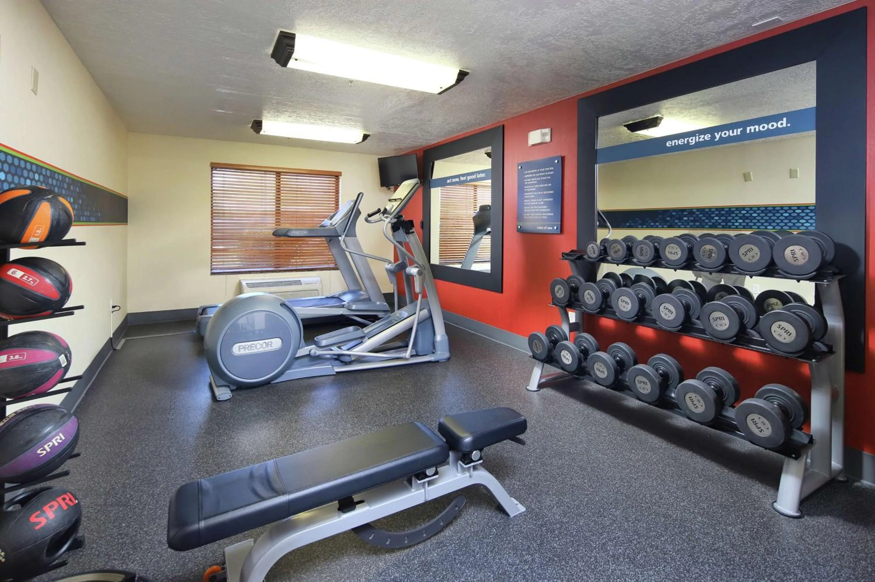Fitness centre/facilities in Hampton Inn Sierra Vista