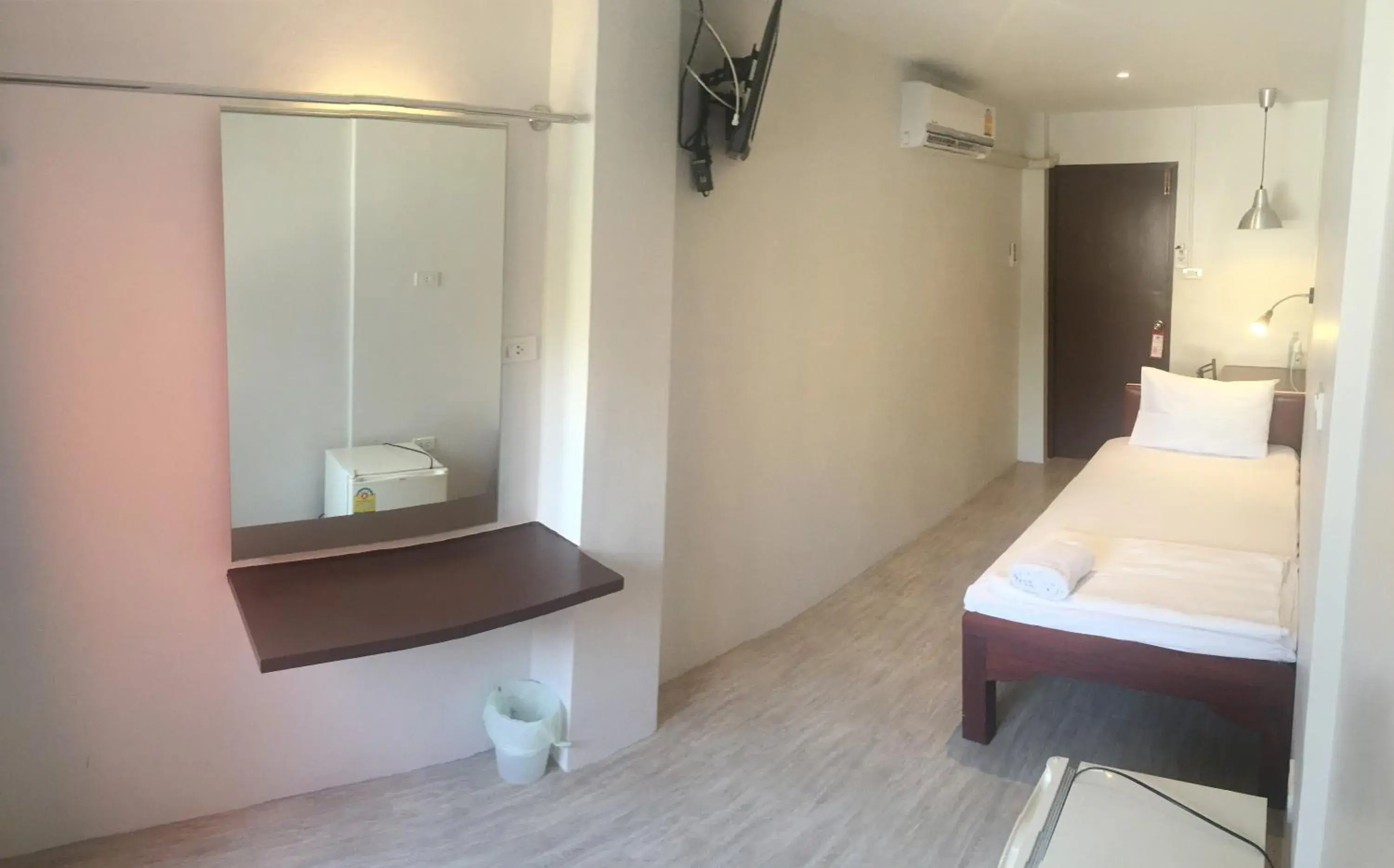 Bed in Chaba Chalet Hotel Bed in Chaba Chalet Hotel