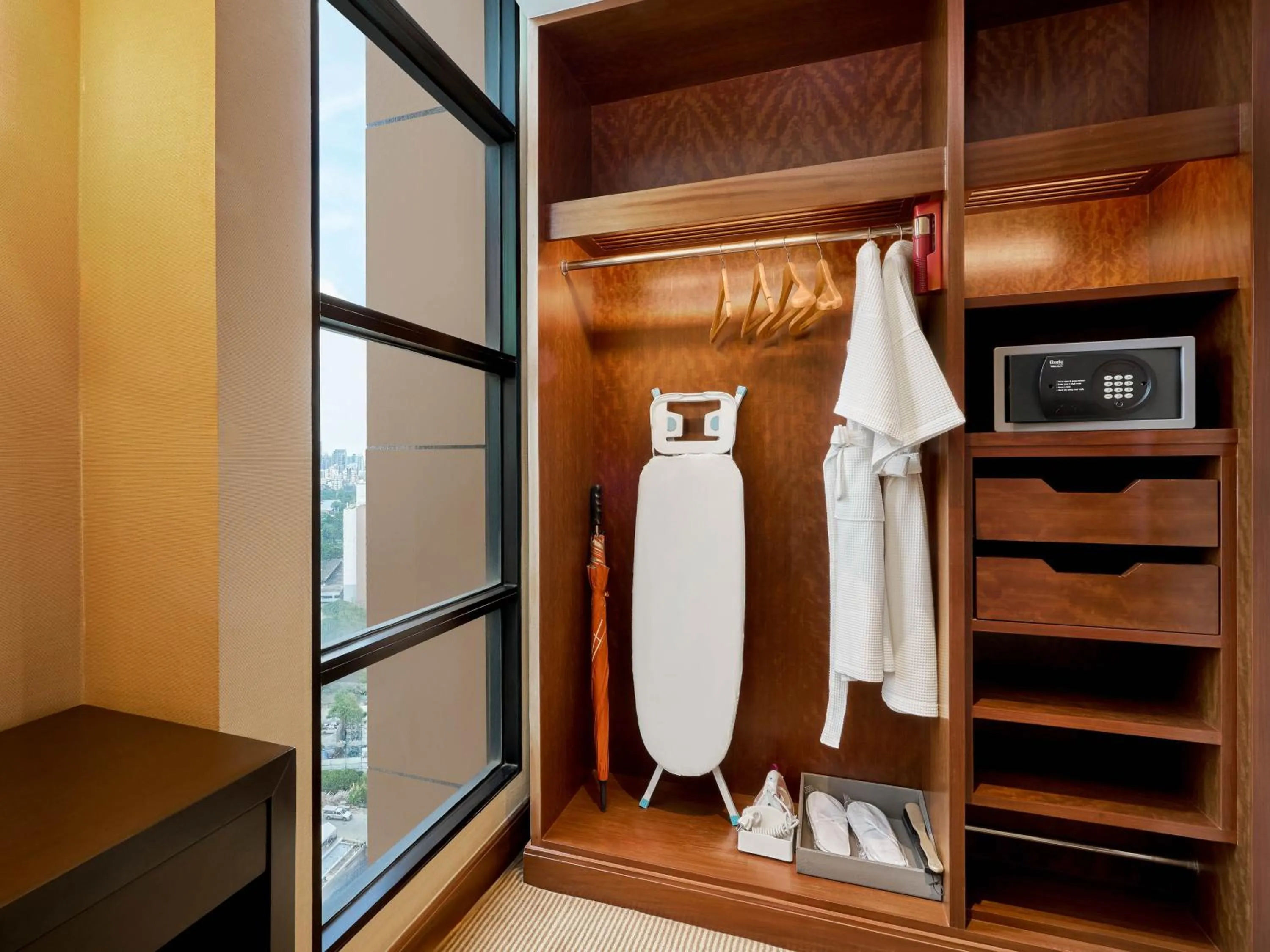 wardrobe in AETAS lumpini