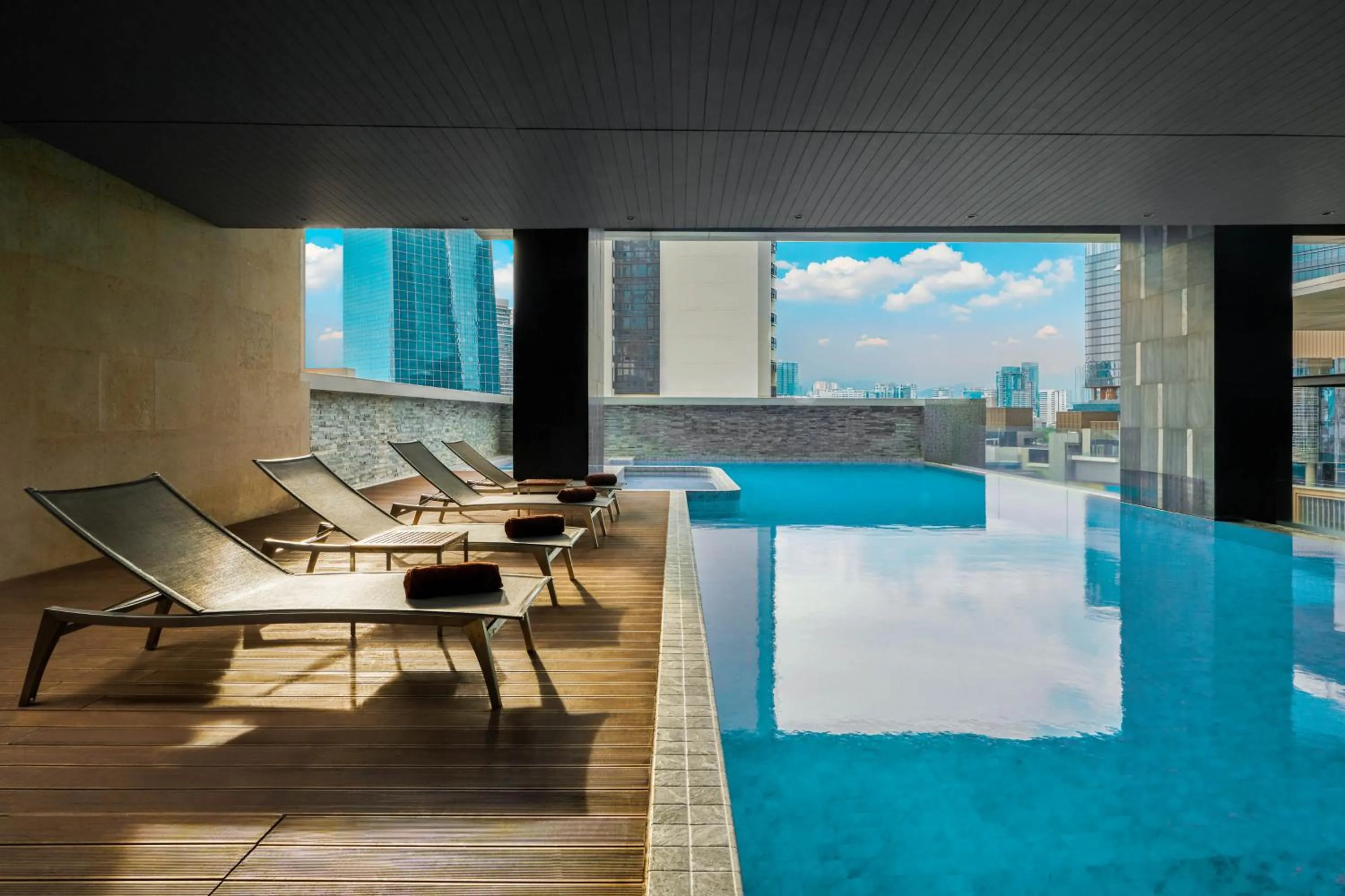 Swimming pool in AETAS lumpini