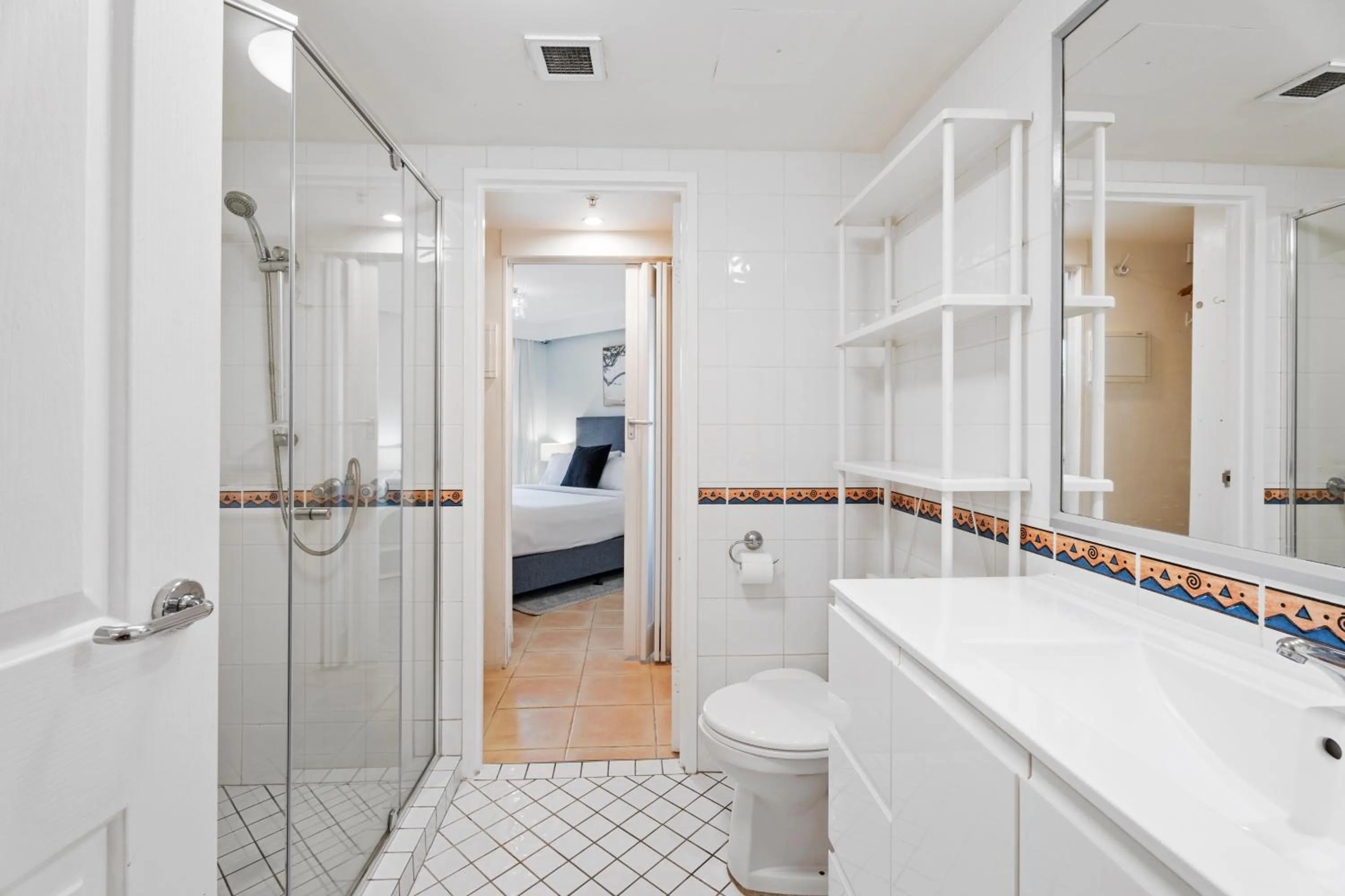 Bathroom in Crystal Bay On The Broadwater